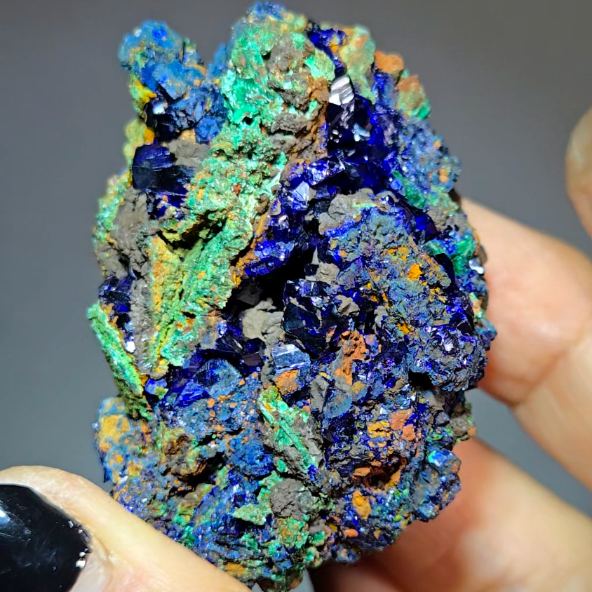 Rare cubic azurite specimen - AZ23