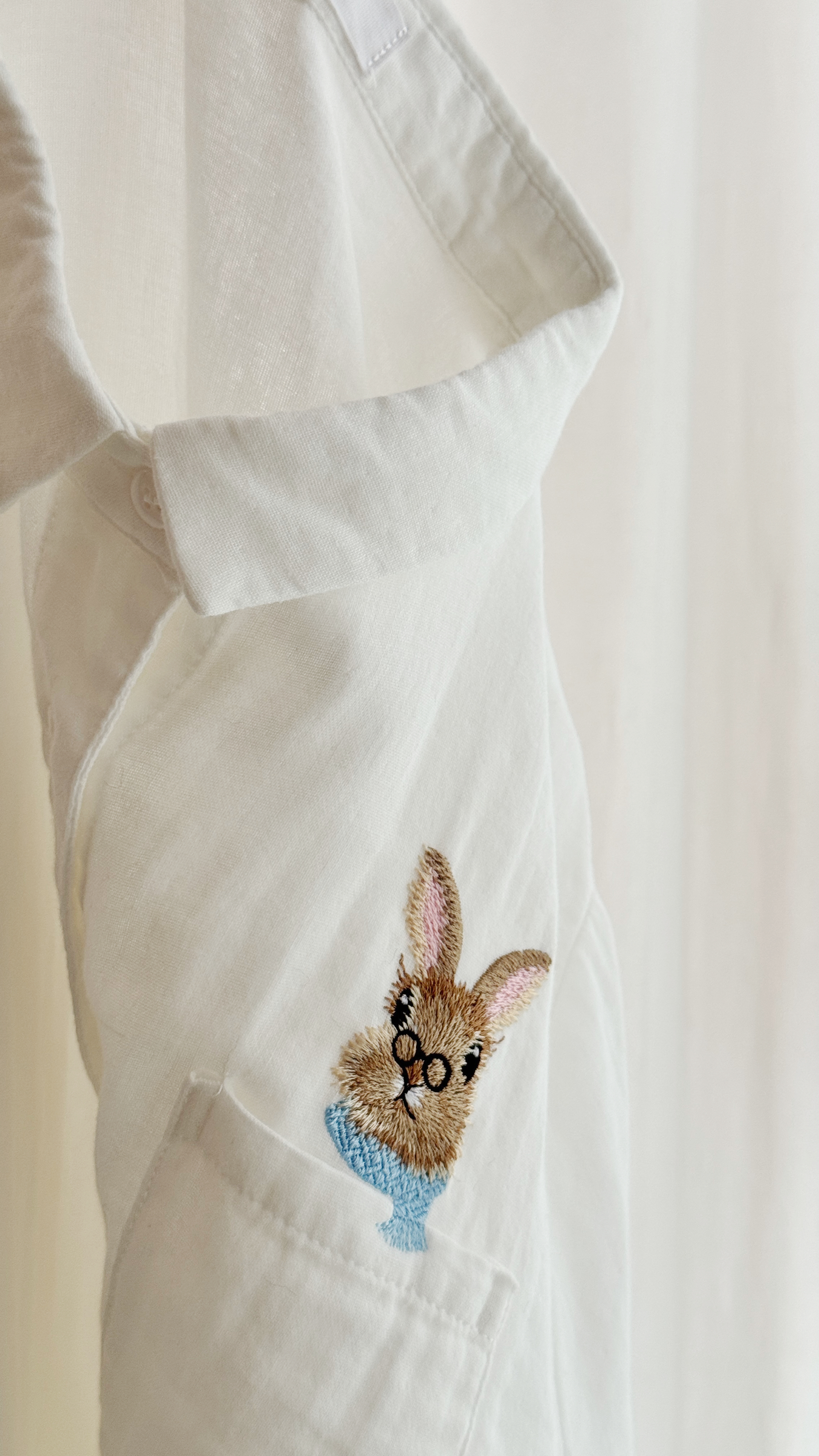 【Re‘Me Embroidery Made】博士生兔子刺绣白衬衫