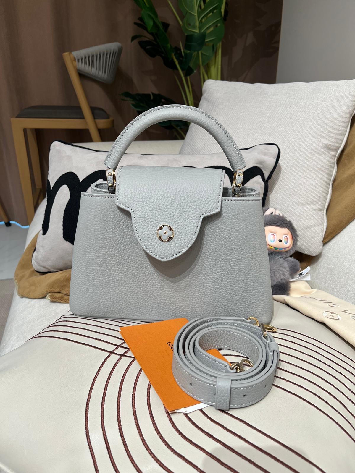 全新 LV capucines BB 100%Authentic, Brand New ✅收據✅Dust bag✅Box