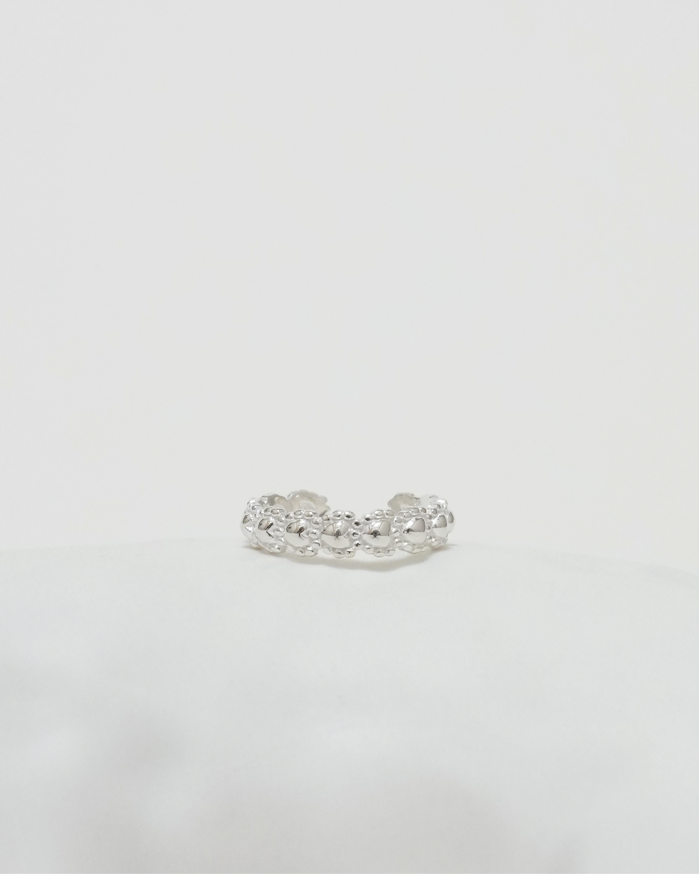 Cloud-Bead Heart Ring