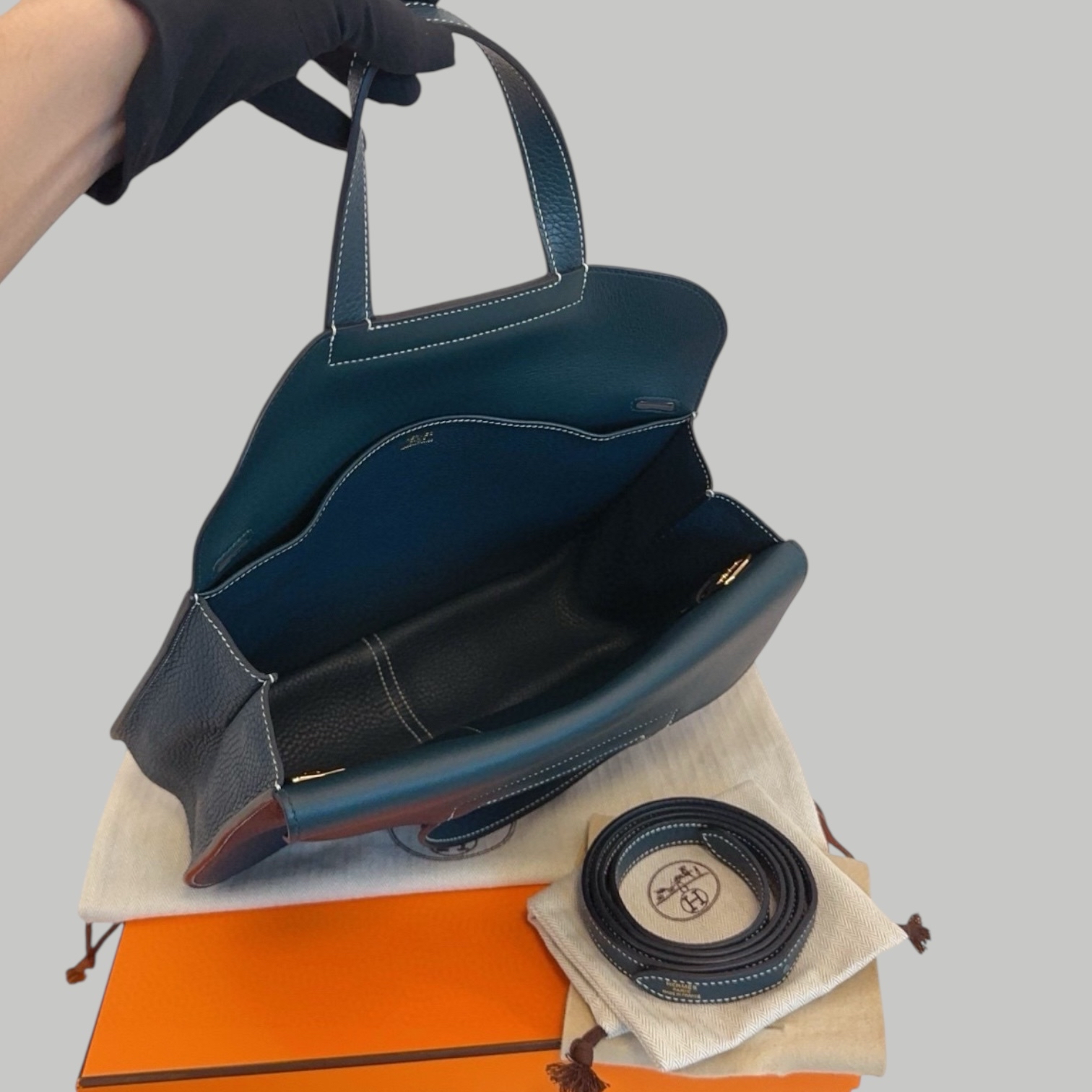 Hermes Halzan 31 松柏綠金扣