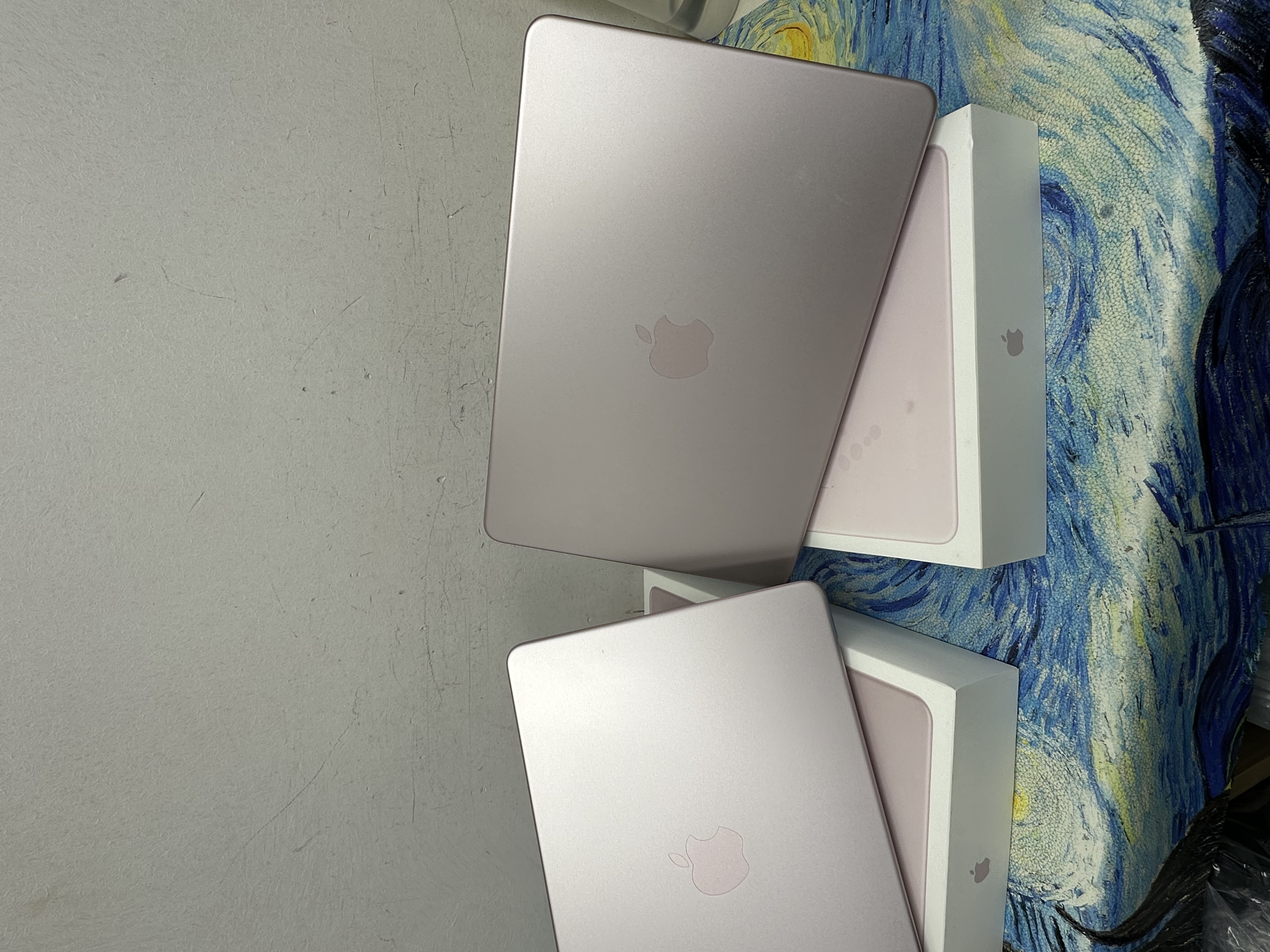 APPLE  MacBook Neo A18 Pro CPU/ 8GB Ram/512GB SSD/5核心GPU/Liquid Retina Mon/13吋/粉紅色🩷/Gaming Laptop / Notebook / 超強續航能力/文書機 / 畫圖 / 剪片 / Movie / Netflix /原廠保養