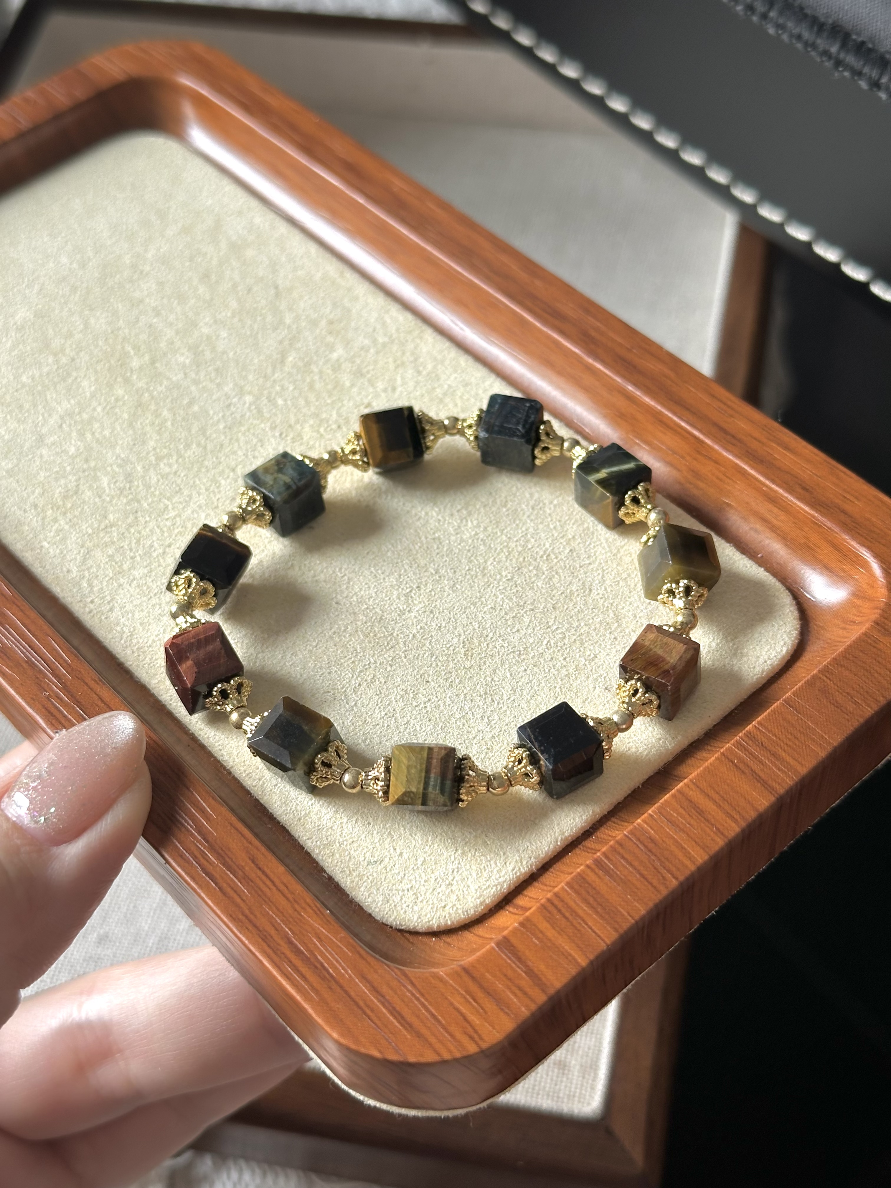 方糖彩虎眼 ｜ Cube Mix Tiger‘s Eye 8.5mm