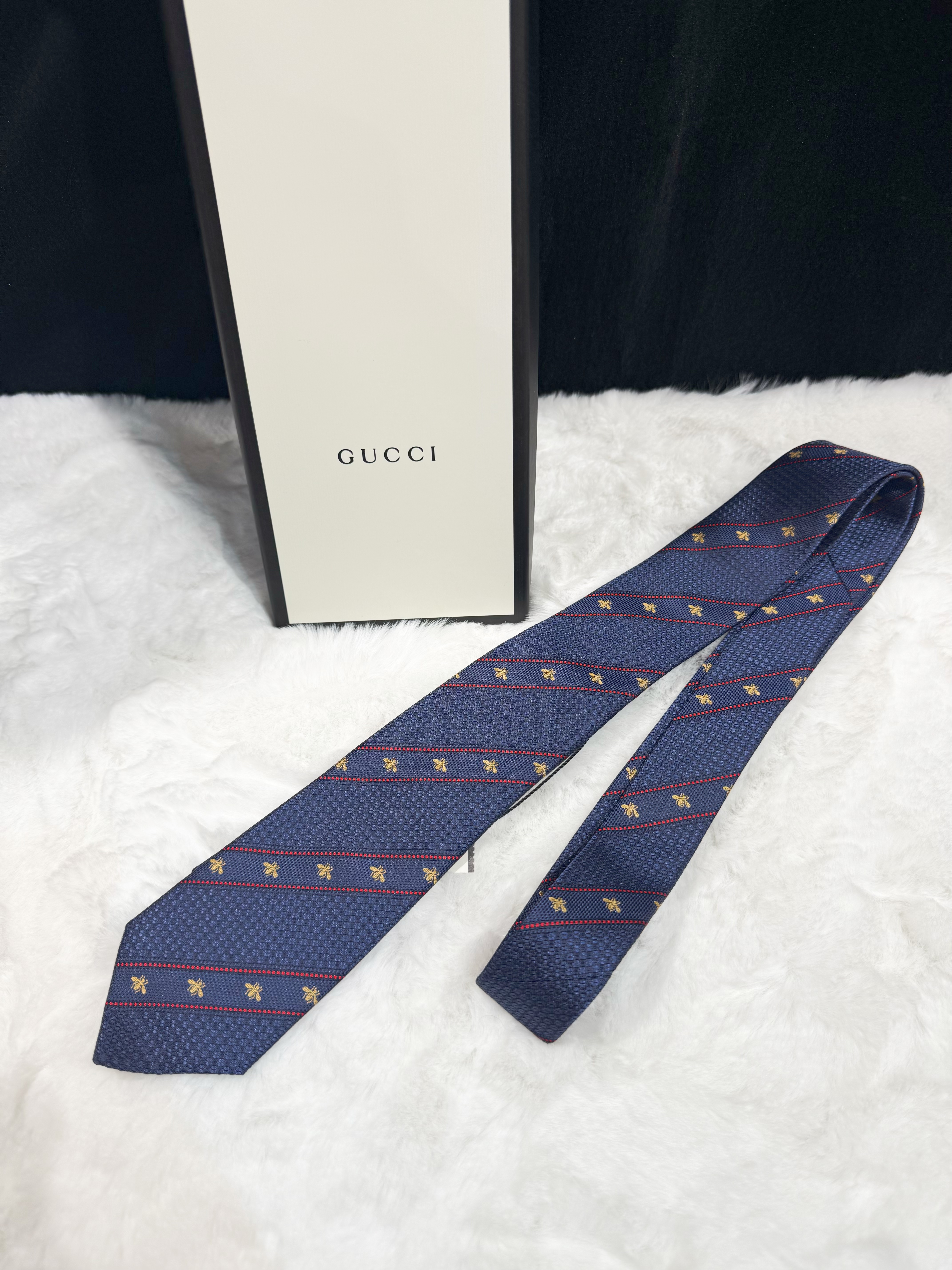 Gucci tie 451528