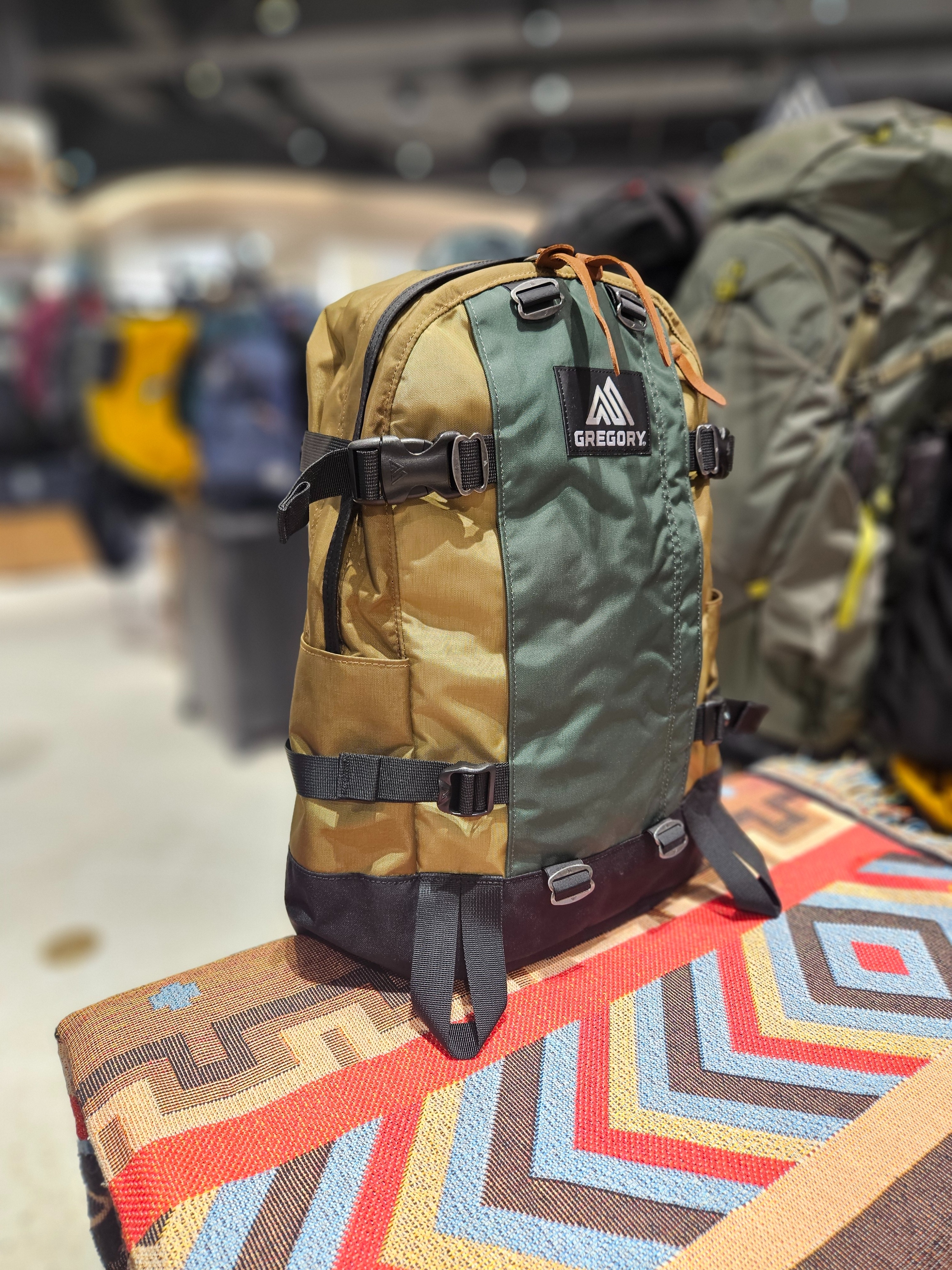 【現貨】GREGORY ALL DAY V2.1 LOG CABIN KHAKI 【現貨36小時內寄出】