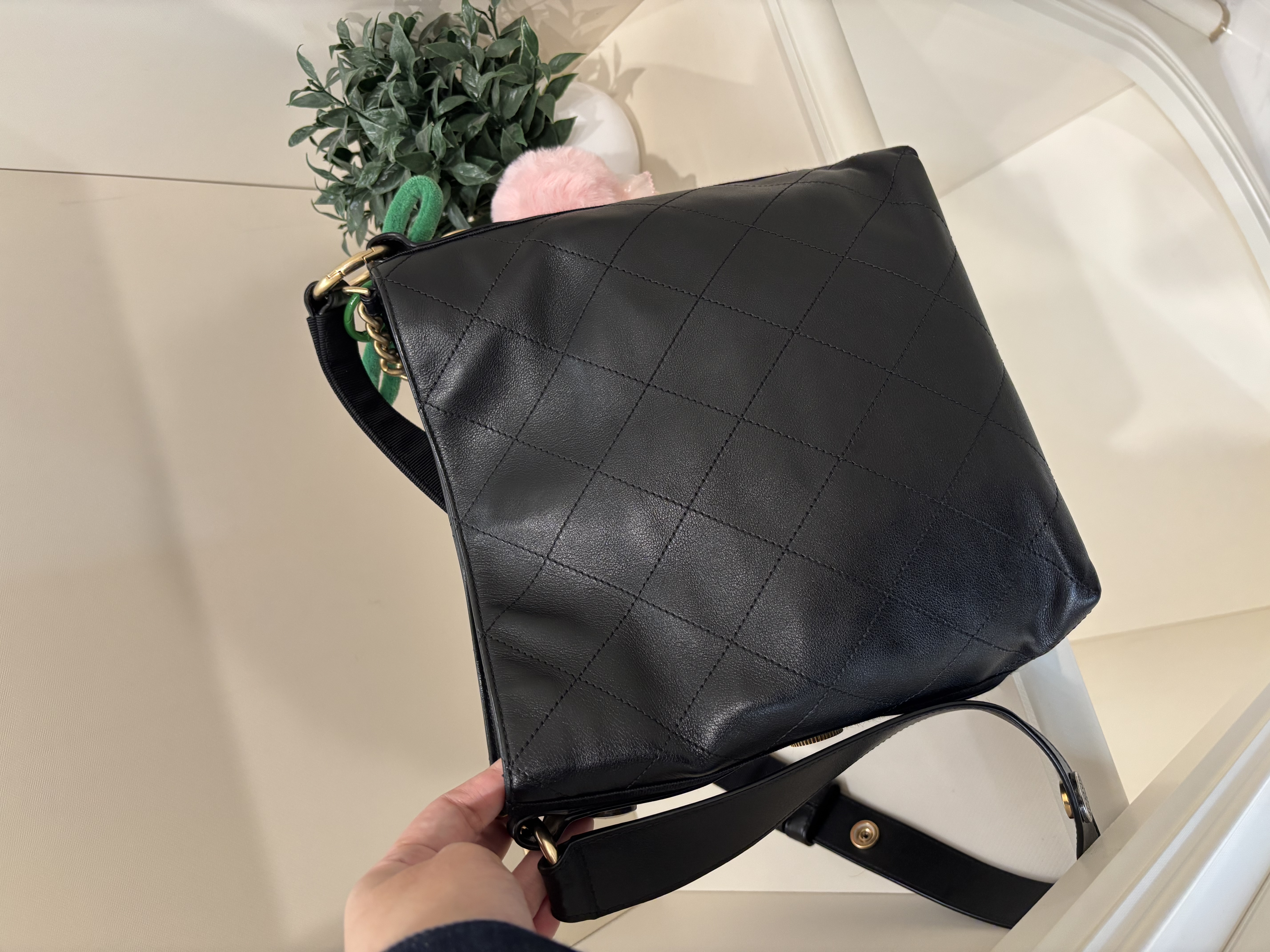Chanel 2way Bucket bag 100%Authentic, 95%New ✅收據✅card ✅dust bag 