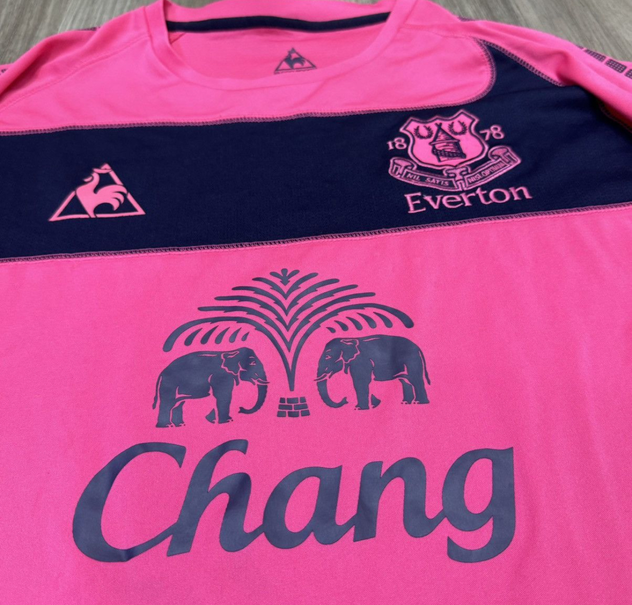 Everton 10/11 away shirt