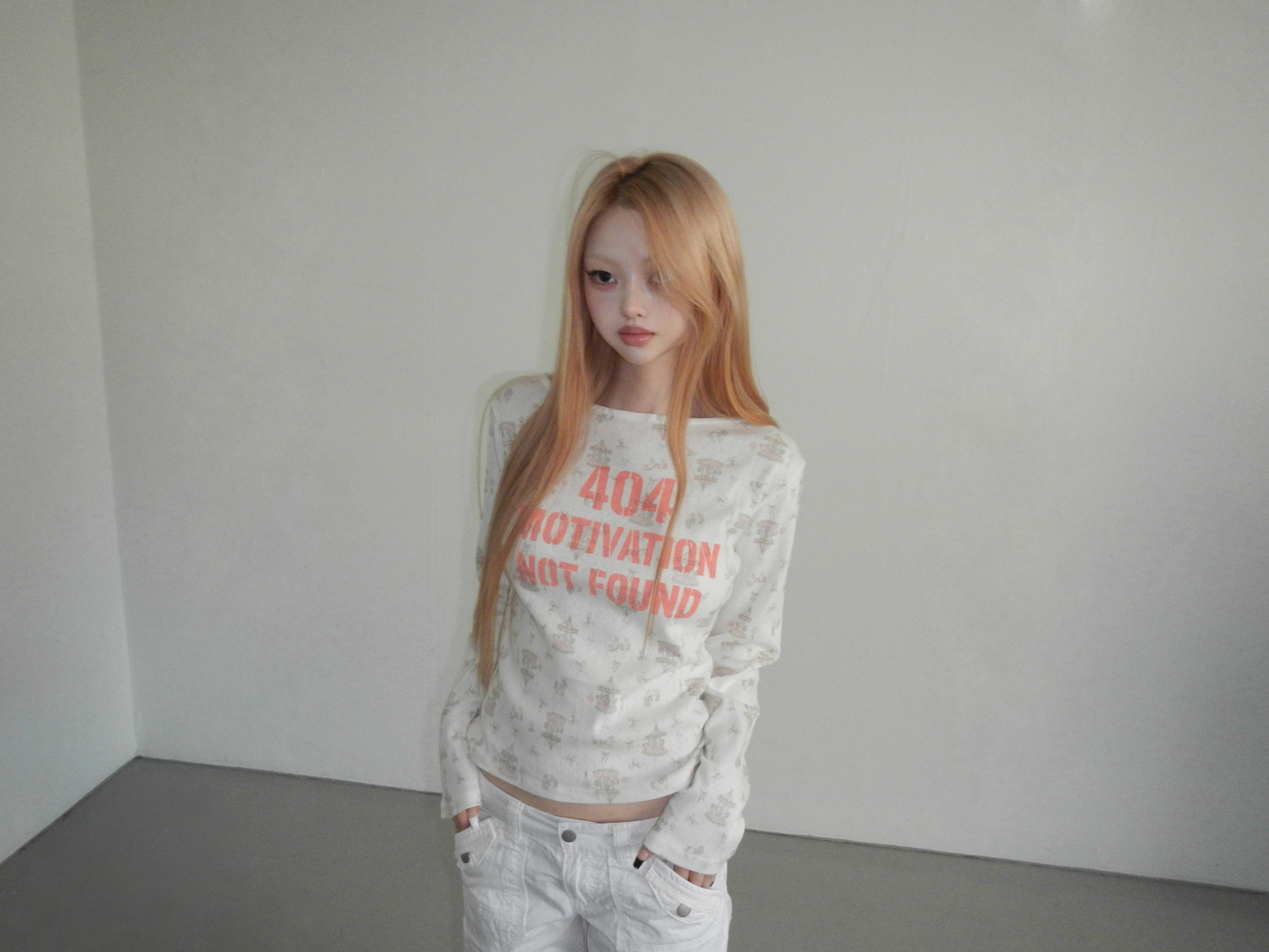 Carousel Graphic Long Sleeve