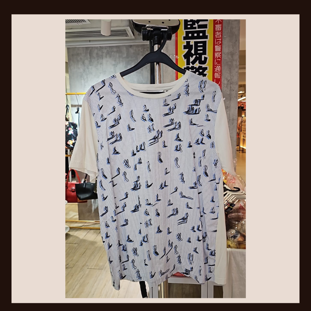 🇫🇷 法式摩登魅力：Carven 走入人群拼接印花 T-shirt