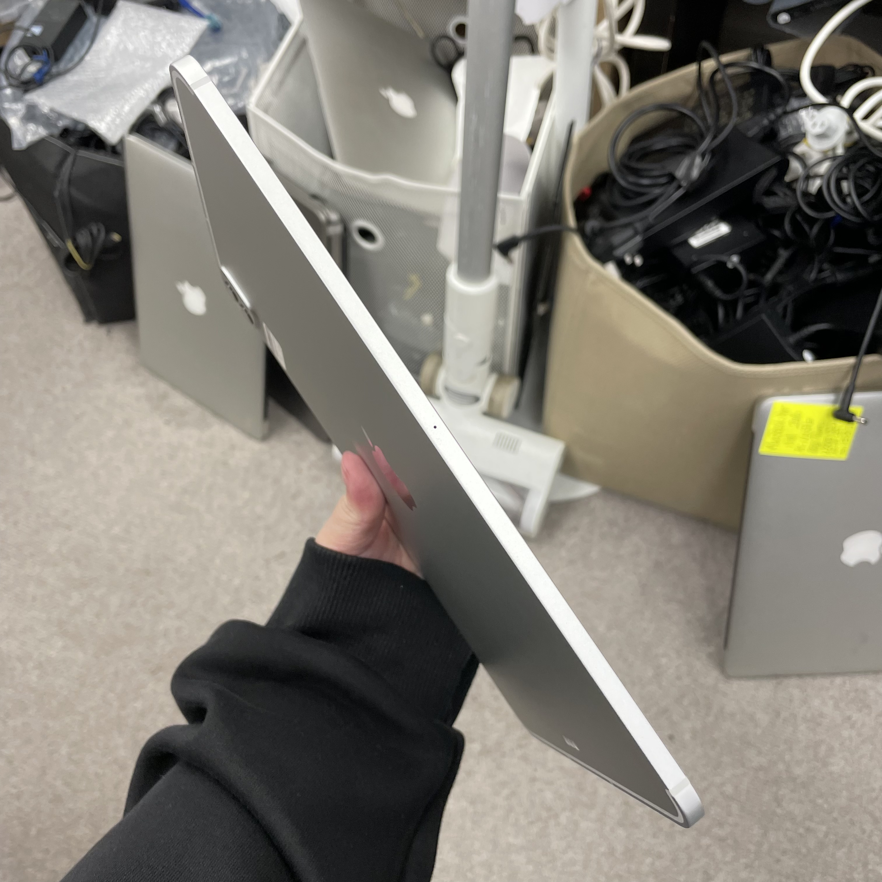 *4767100 iPad Pro 4 11吋 M2 未使用品 256GB 插卡版 銀色 sliver