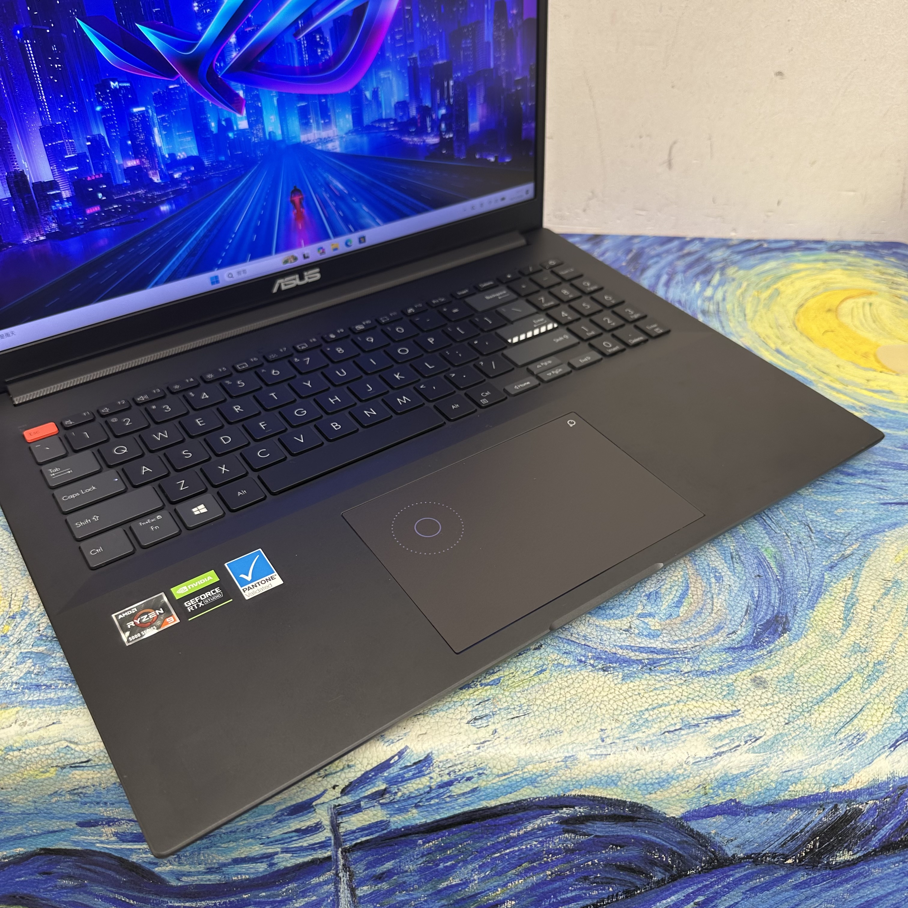 #5886 Asus Zenbook 16寸 2.5K 120Hz Mon AMD Ryzen 9 5900HX/16GB Ram/512GB SSD/RTX 3050Ti 獨立顯示卡/Pantone認證/打機超爽/ Gaming Laptop / Notebook/ Netflix/ Win11 / Office