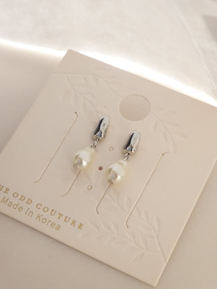 Baroque Pearl Drop Stud Earrings