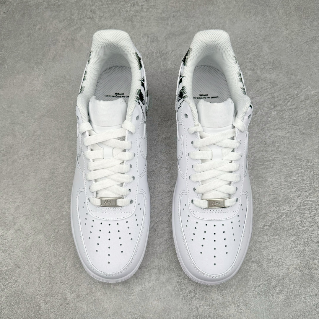 Supreme x Comme des Garçons SHIRT x Nike Air Force 1 Low 923044-100