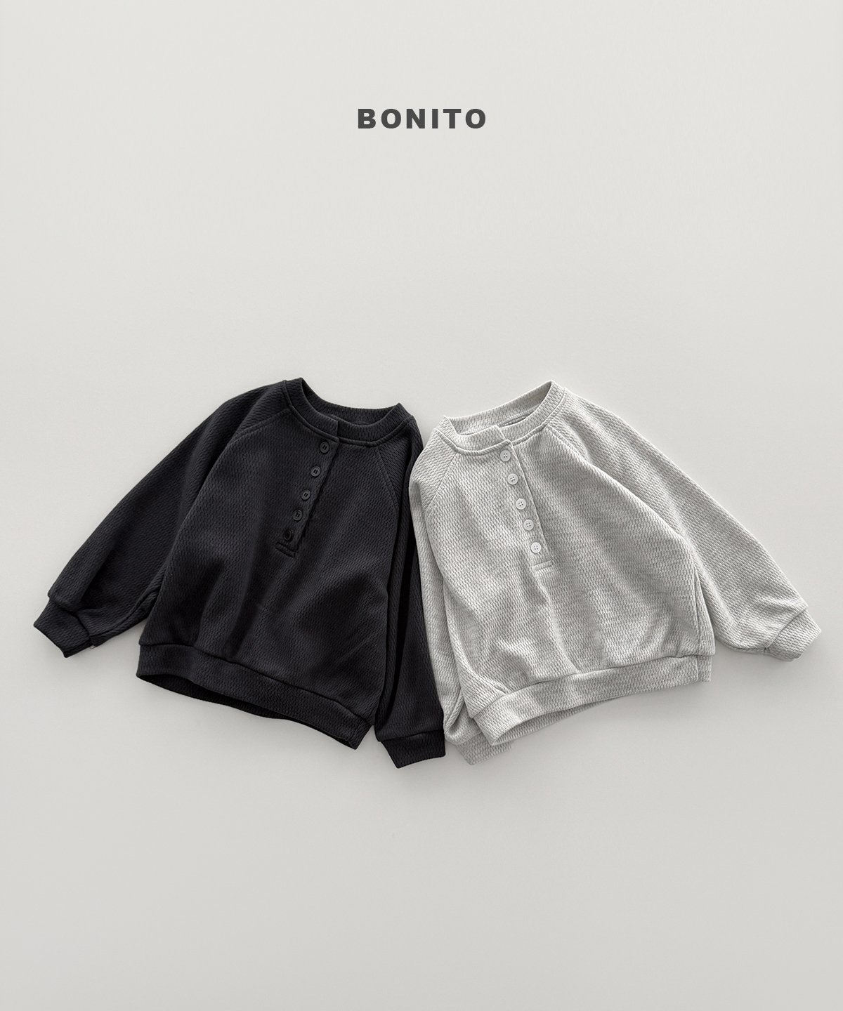 Bonito | Henley Neck Sweatshirt
