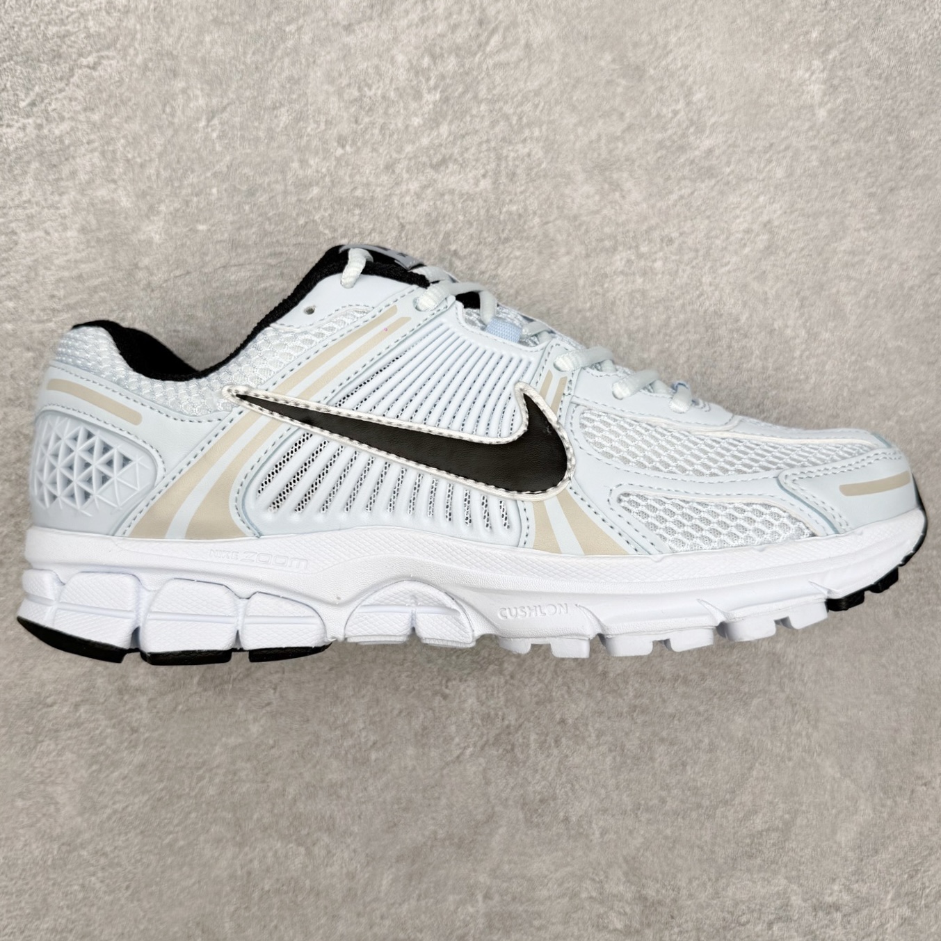 Nike Air Zoom Vomero 5 FJ2028-401 