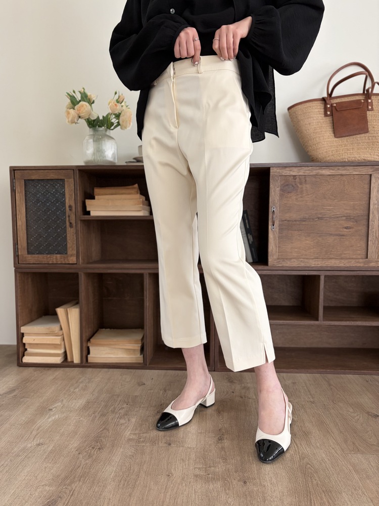 Minimal Tapered Ankle Pants (Ivory)