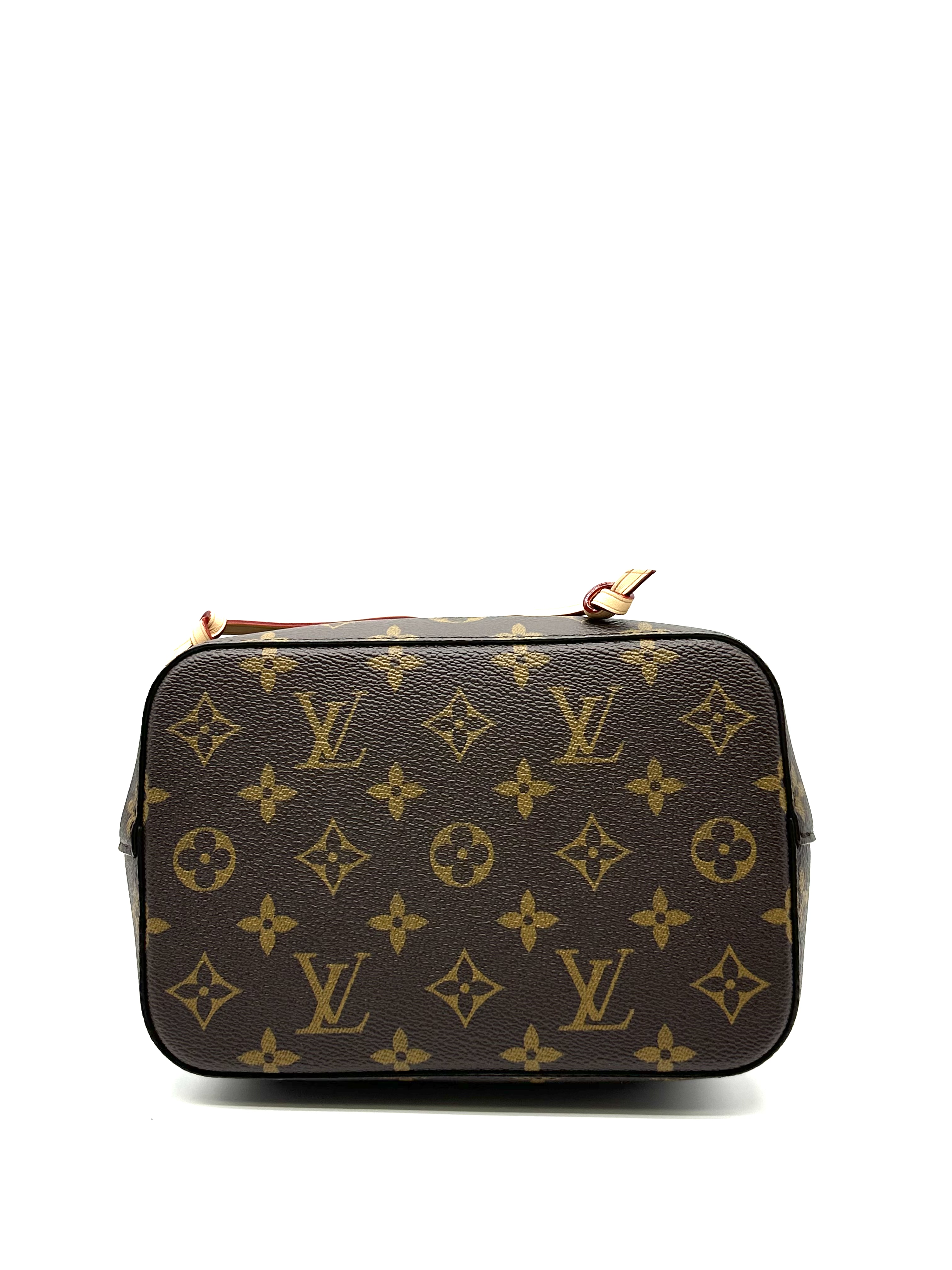 Pre-Owned LV NéoNoé BB Bucket Bag / Product Code: 26040903