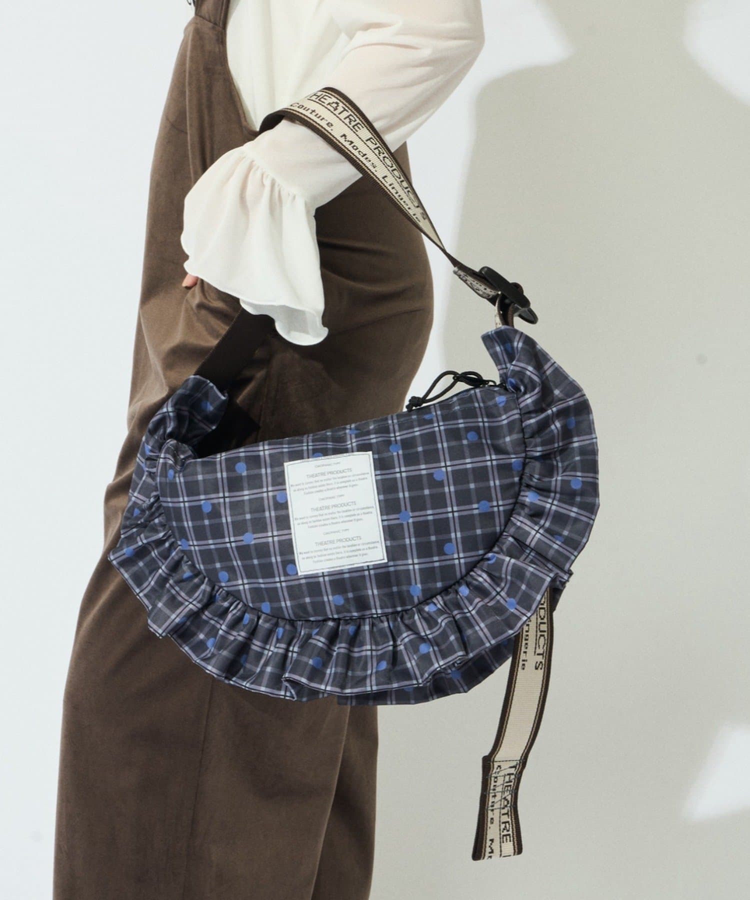日本TP HARF MOON SHOULDER BAG （大約9月尾至10月初到貨)