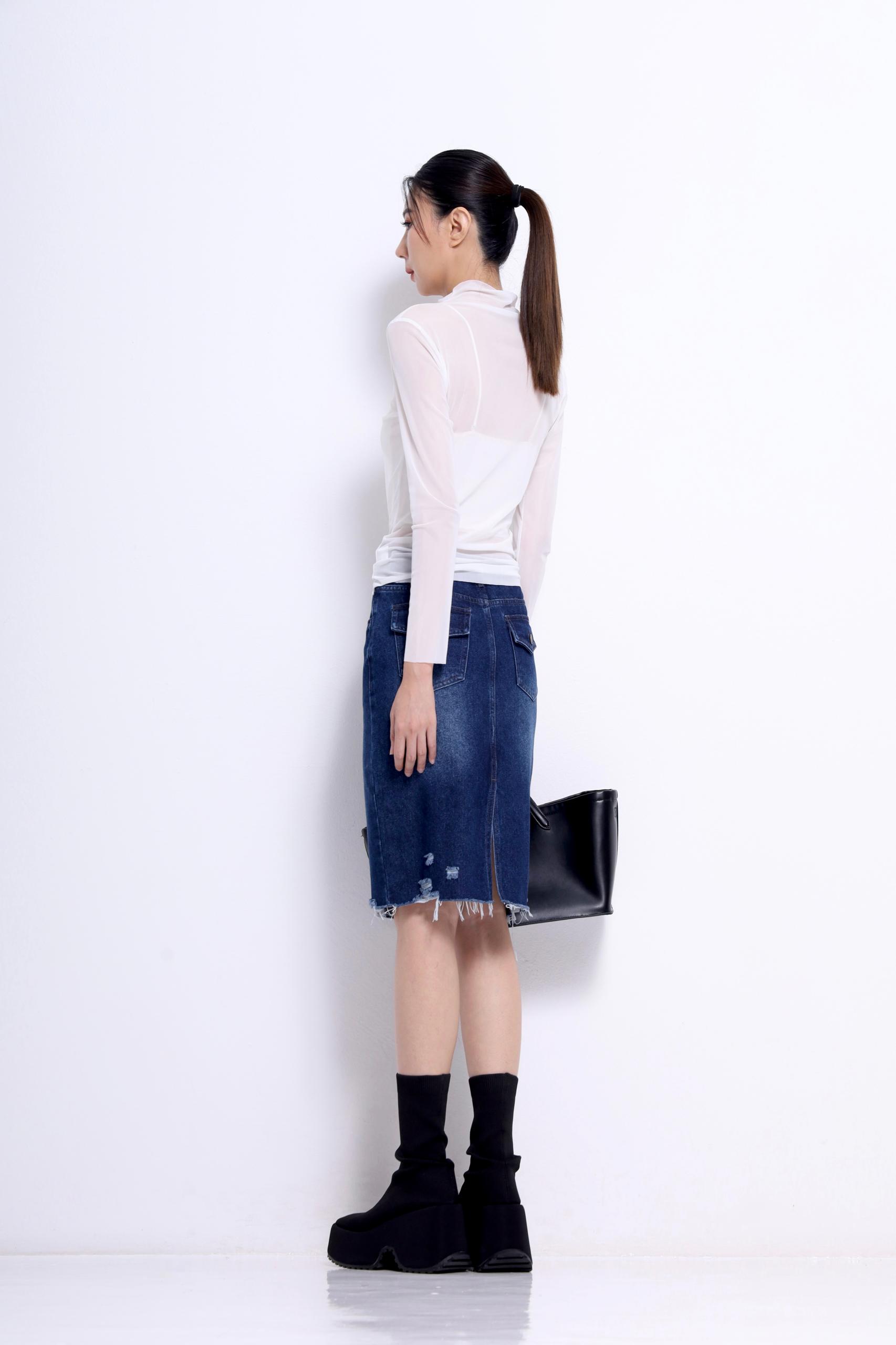 CB2737 SOFT HIGH NECK L/SLLV TOP