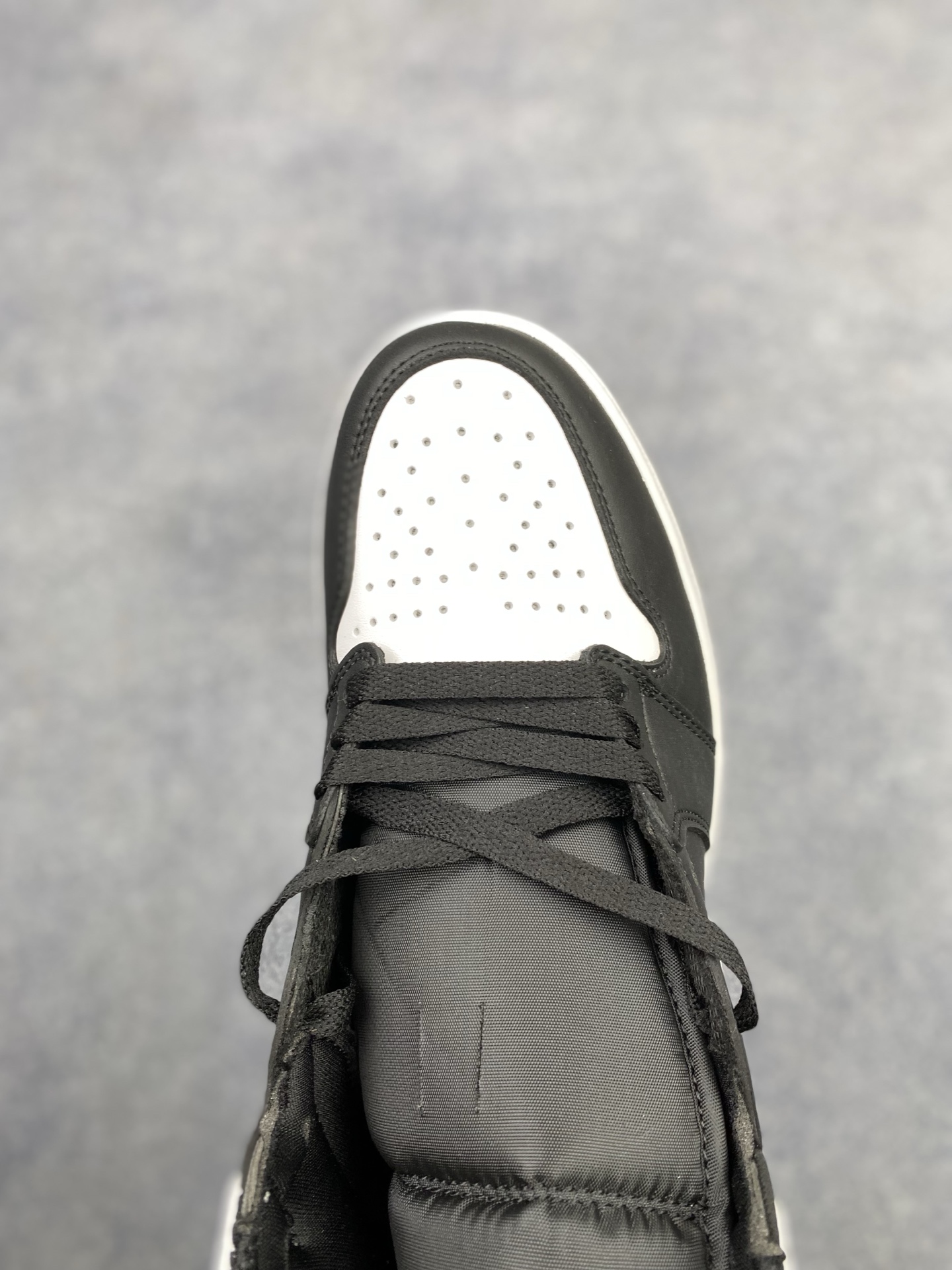 Nike Air Jordan 1 Retro High OG