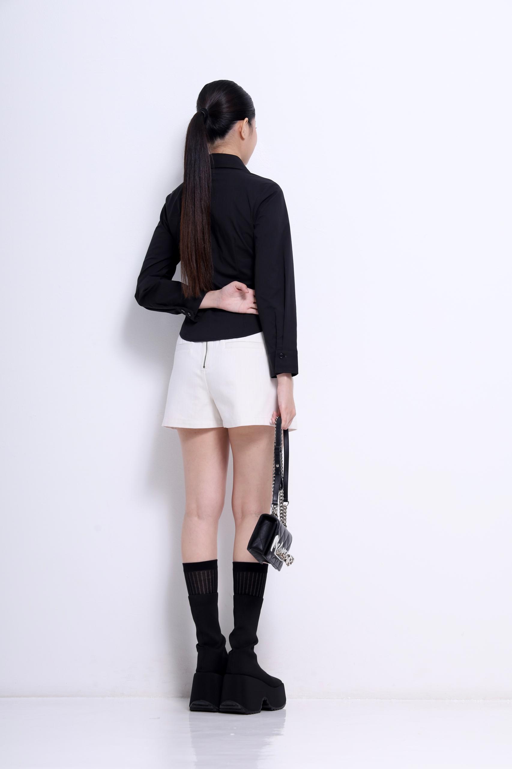 CP1639 FRONT POCKET DENIM SKORT