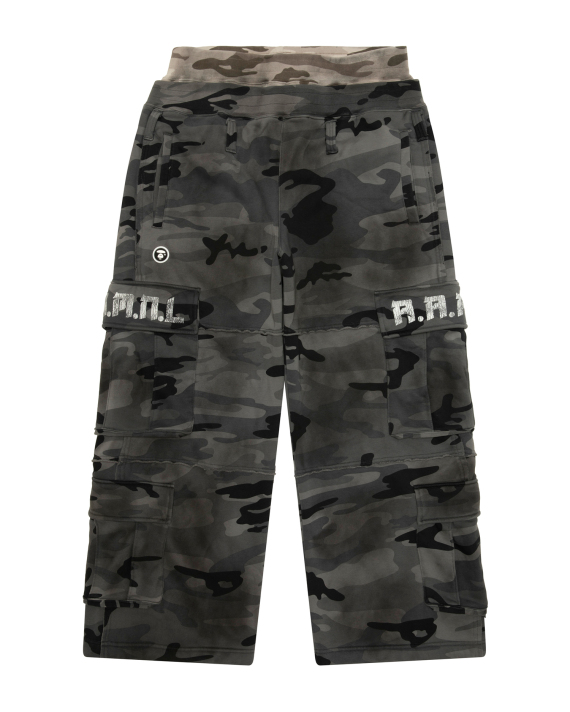 AAPE X NOMANUAL Moonface Camo Cargo Sweat Pants (M9895XXR)