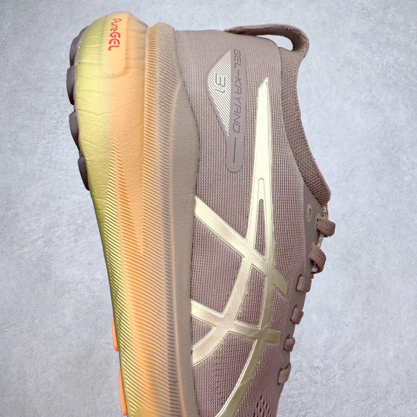 Asics Gel-Kayano 31 Luxe 1011C035-020