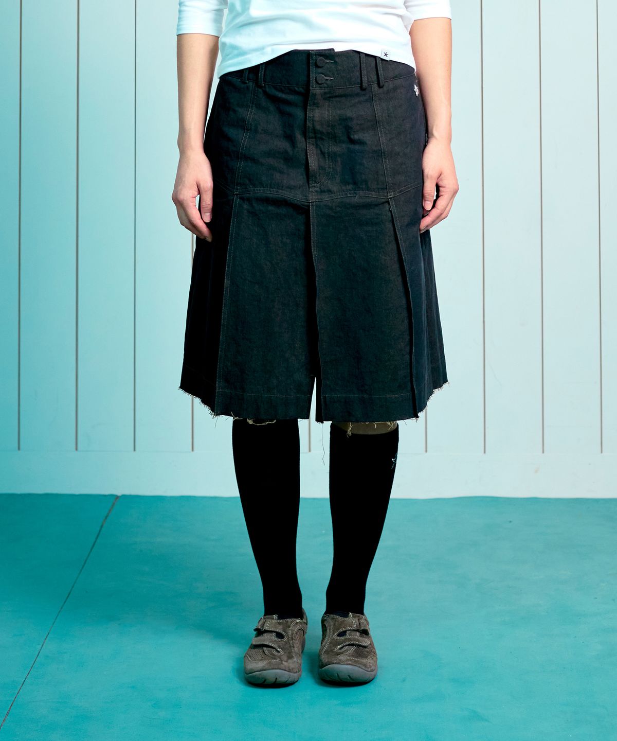 🇰🇷訂購｜ thecoldestmoment 26SS｜(w) TCM vintage denim pleated skirt  