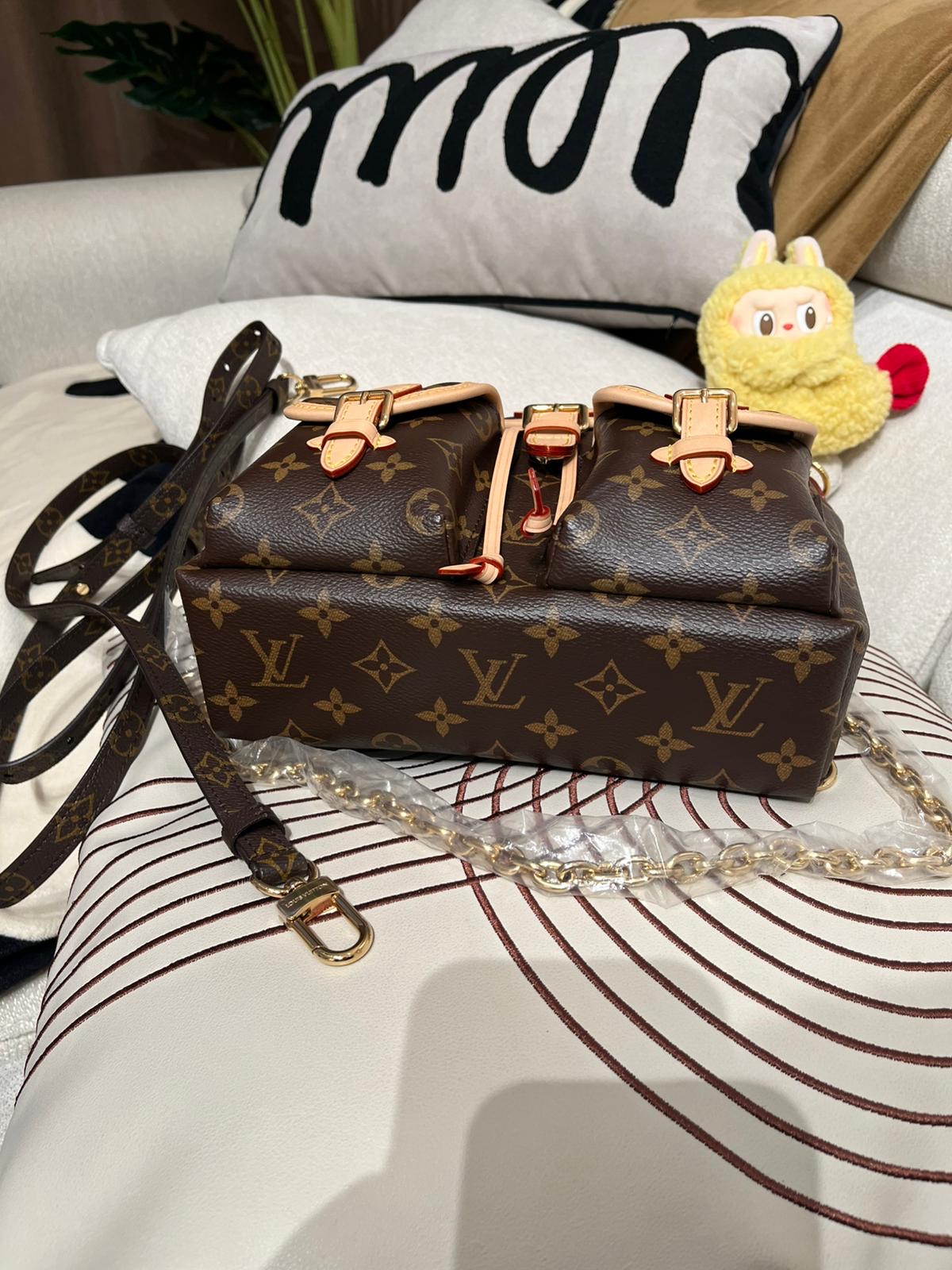 未使用品 LV Excursion PM Backpack Monogram M46932 100%Authentic, Unused✅Dust bag 