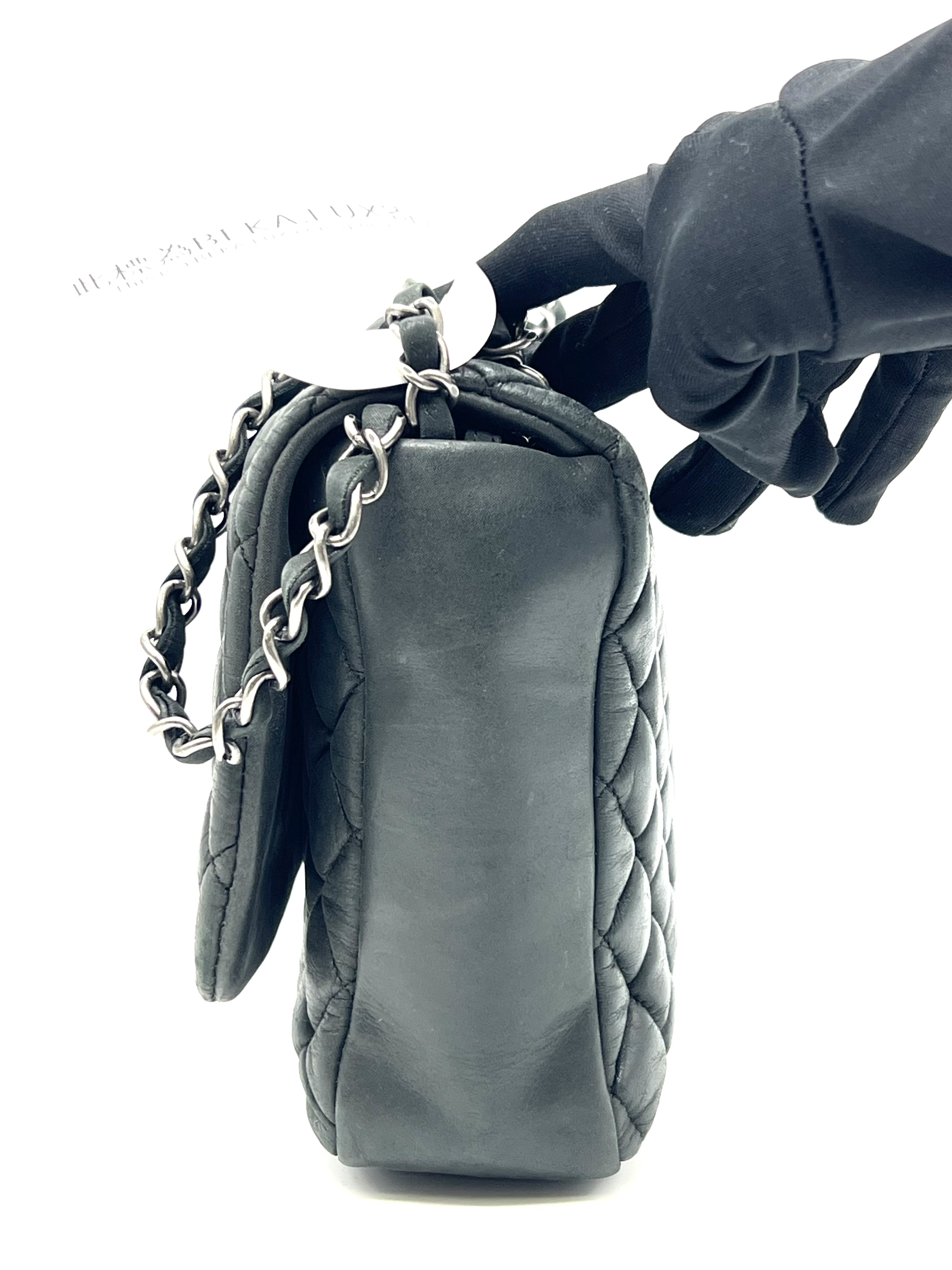 Pre-Owned CHANEL Chain Shoulder Bag / Product Code: 26051009