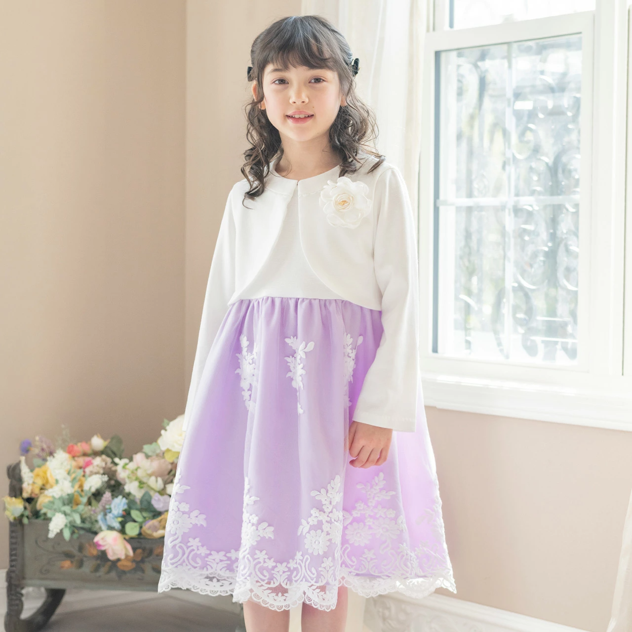 🆕【⭐訂購⭐】 🇯🇵日本直送🌀扇貝蕾絲背心連衣裙+針織外套 華麗套裝［4款選］🌀[ELBA-0075][260213]