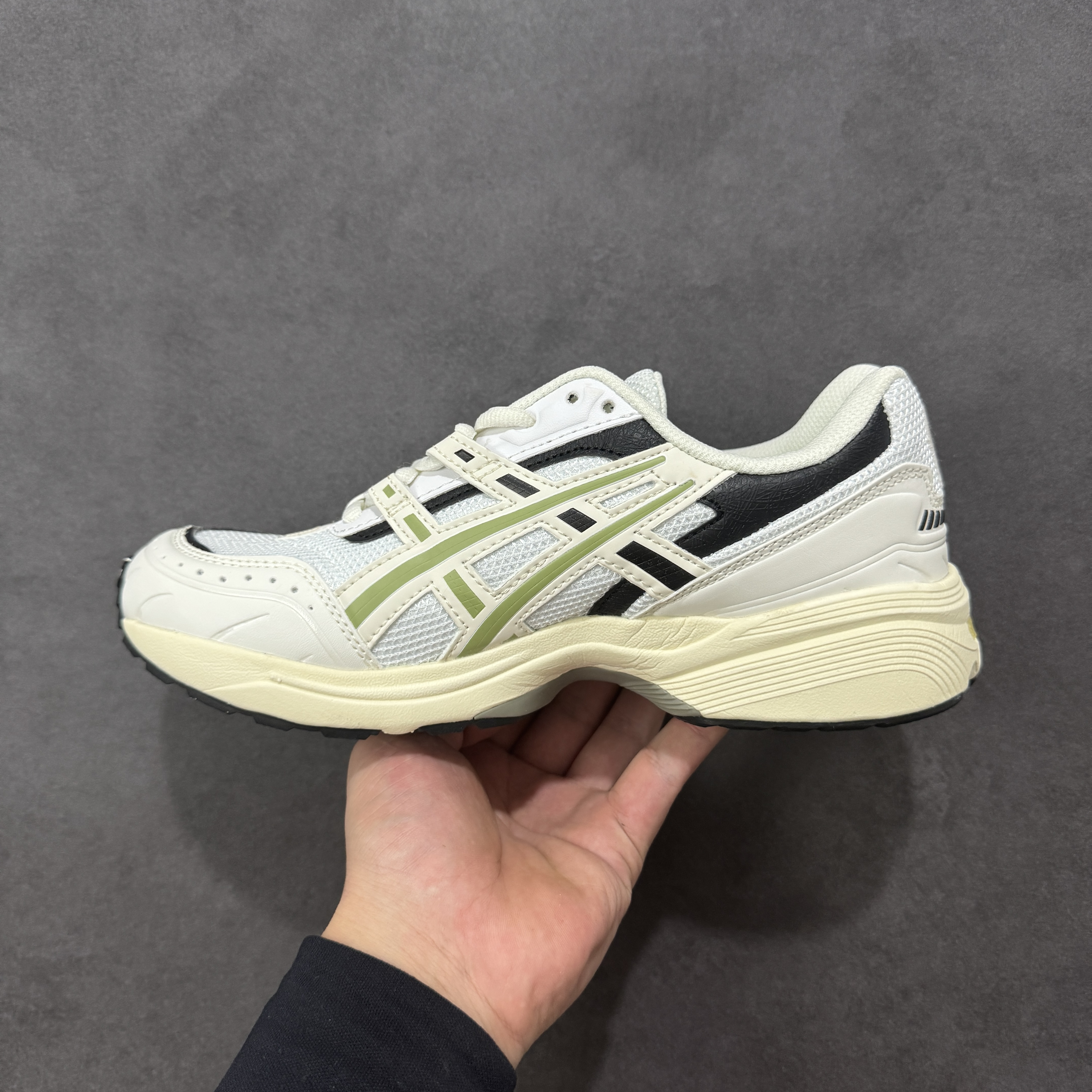 Asics GEL-1090 1203A243-028