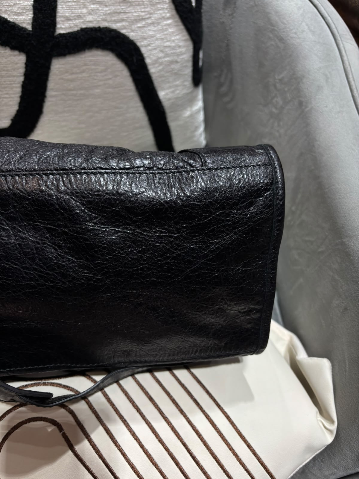 BALENCIAGA Giant Part Time 2 way bag 黑色牛皮金釘，100%Authentic, 98%New ✅mirror ✅Dust bag 