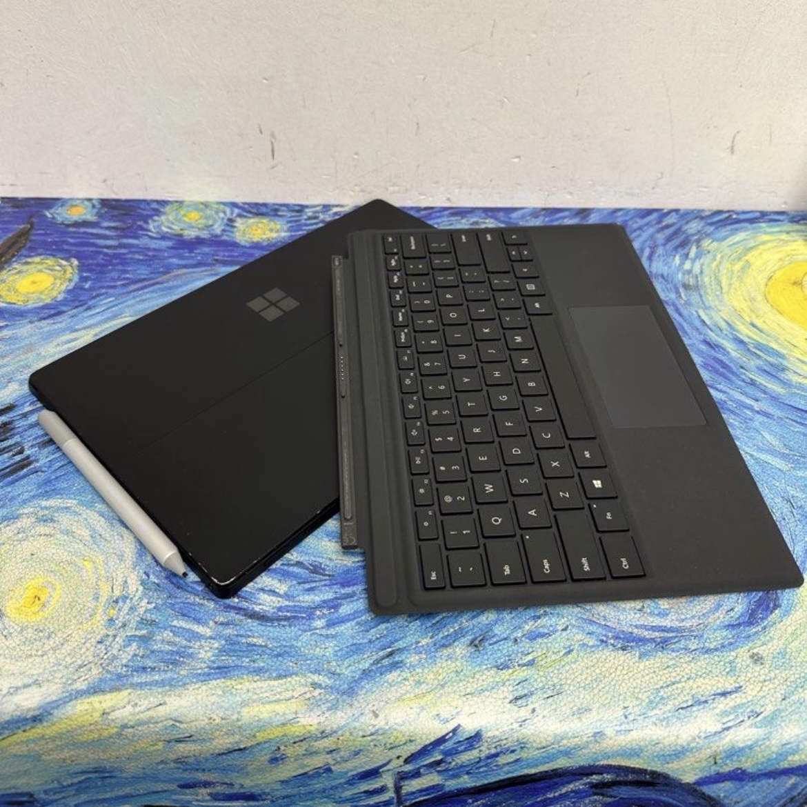 Microsoft surface Pro 6 i7-8650U /16GB Ram/512GB SSD/2.5k touch mon/一拍即合keyboard/筆🔥 / Laptop / Notebook / Tablet / 平板電腦 / MicroSD卡 / Movie / Netflix/  文書 / 文書機 / PC