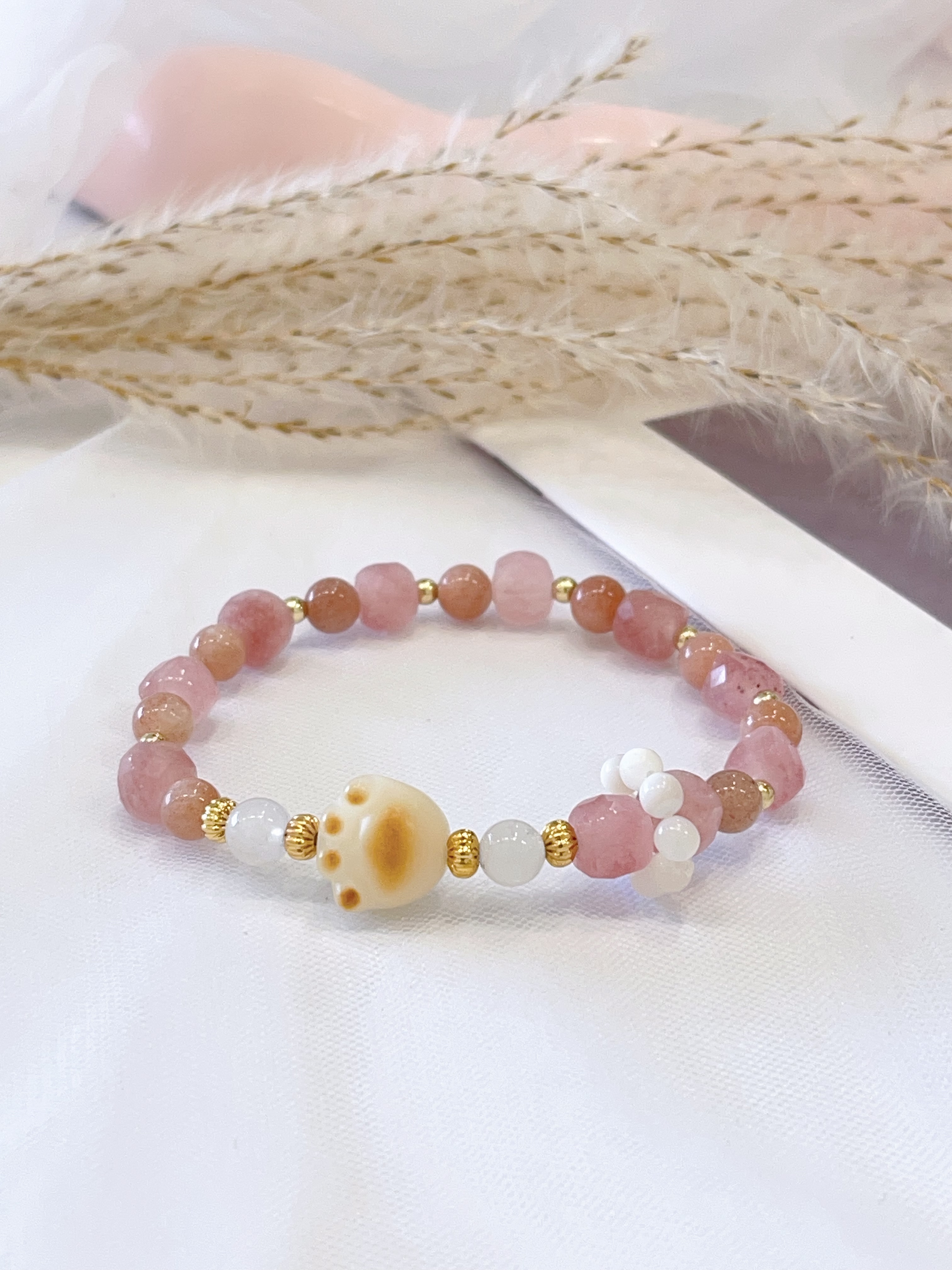 🍓 切割草莓晶 × 太阳石 × 猫爪菩提手串 Faceted Strawberry Quartz, Sunstone & Cat Paw Bodhi | 6-7mm