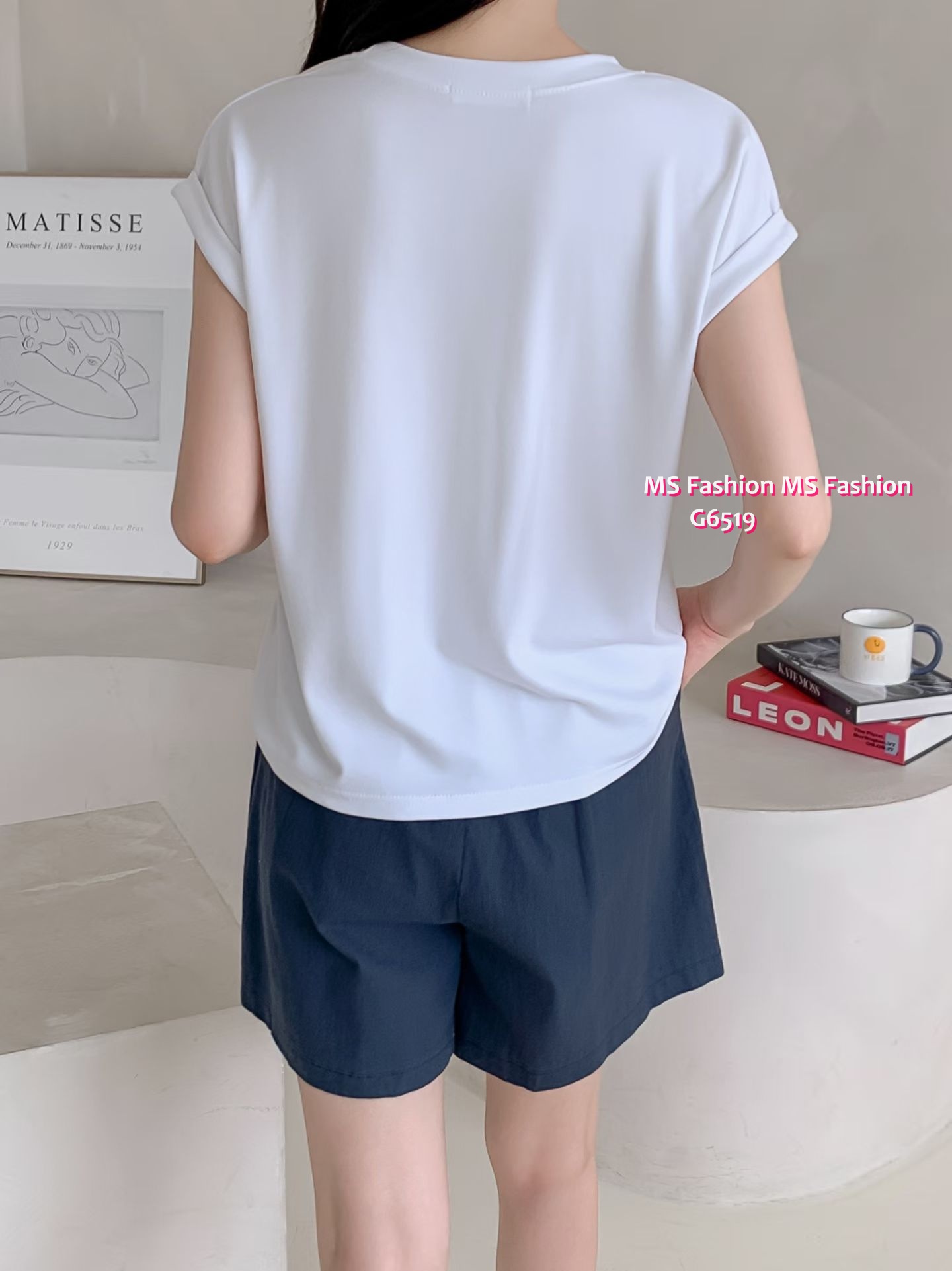 G6519 小飾扣摺袖top
