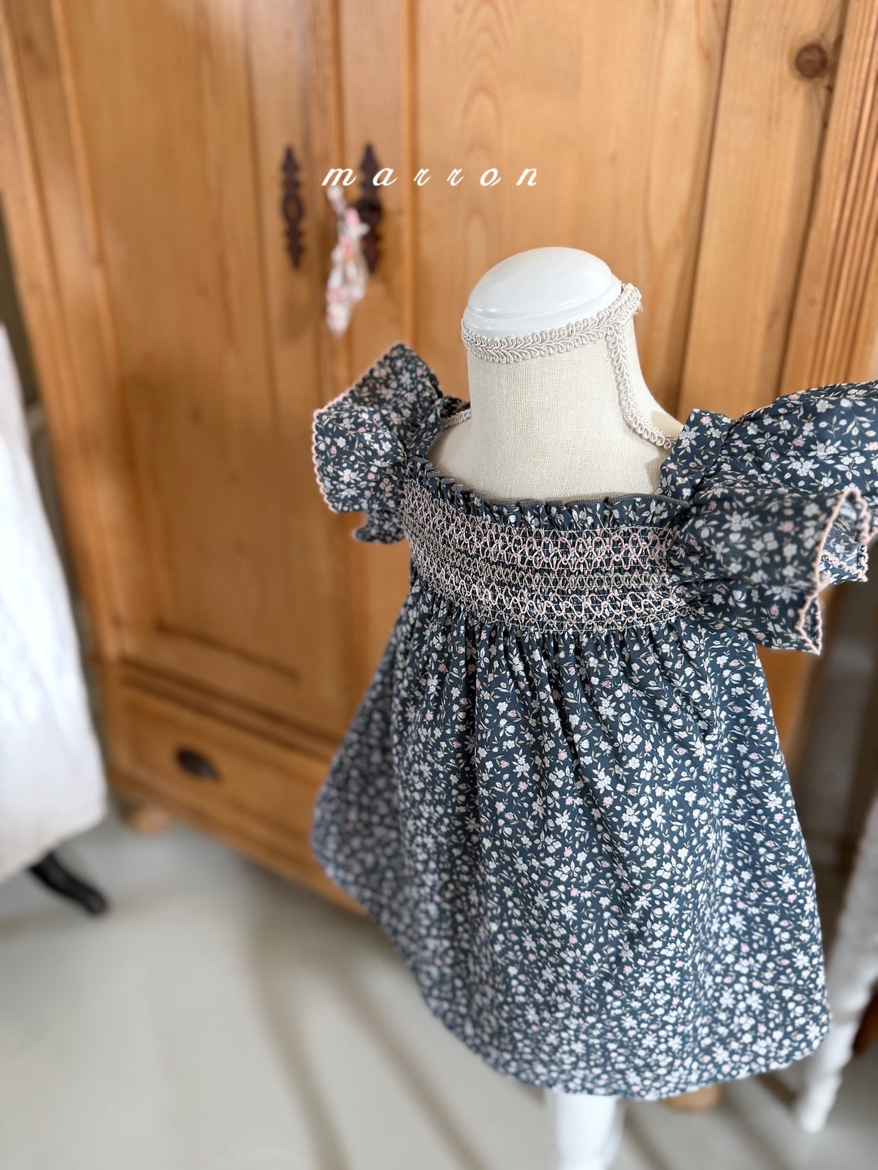 ☀️預訂 韓國直送☀️🇰🇷Marron兩色花卉荷葉袖背心連身裙