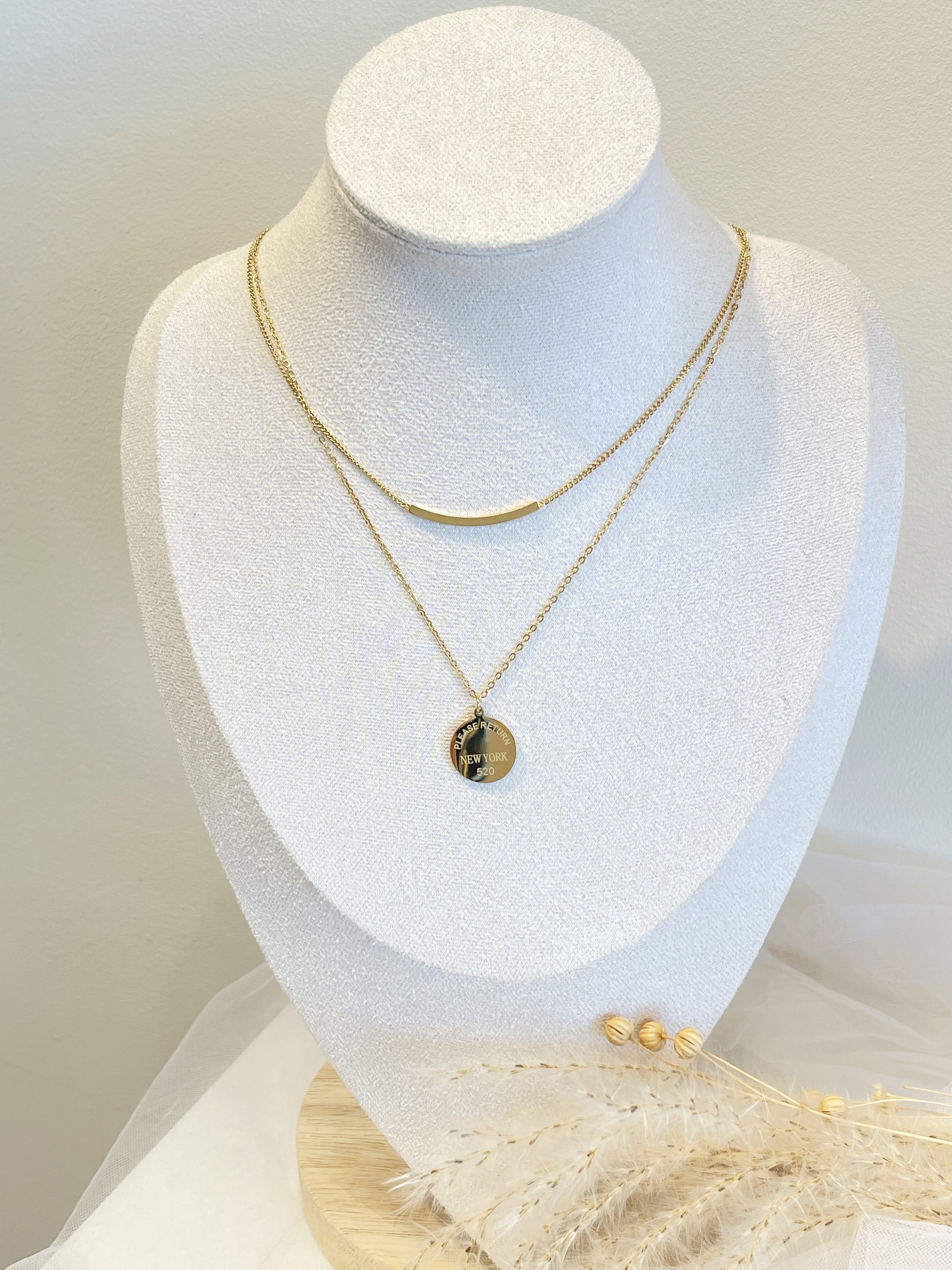 简约字母小圆牌双链钛钢项链