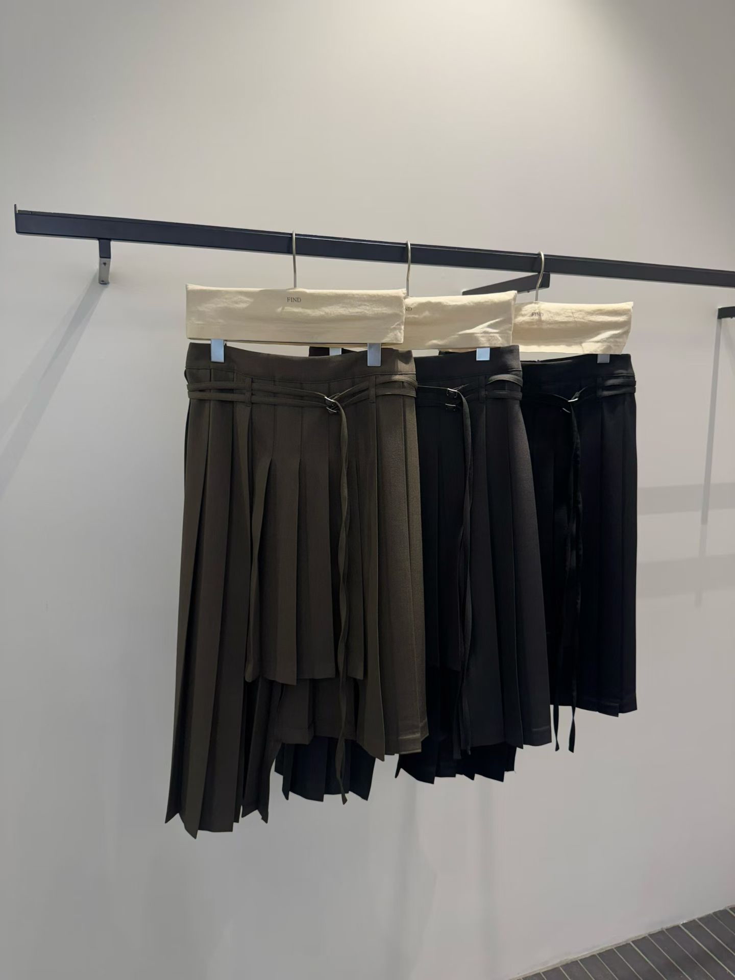 (2026FW) FIND - SKIRT