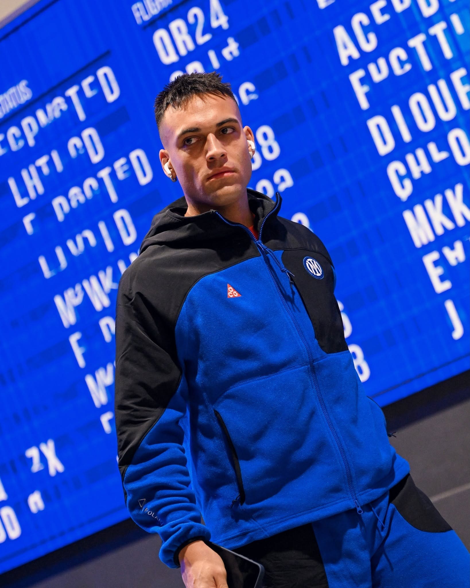 "米蘭冬奧別注版" Nike Inter Milan 國際米蘭「Wolf Tree」Plus SE ACG 連帽外套 IB3850