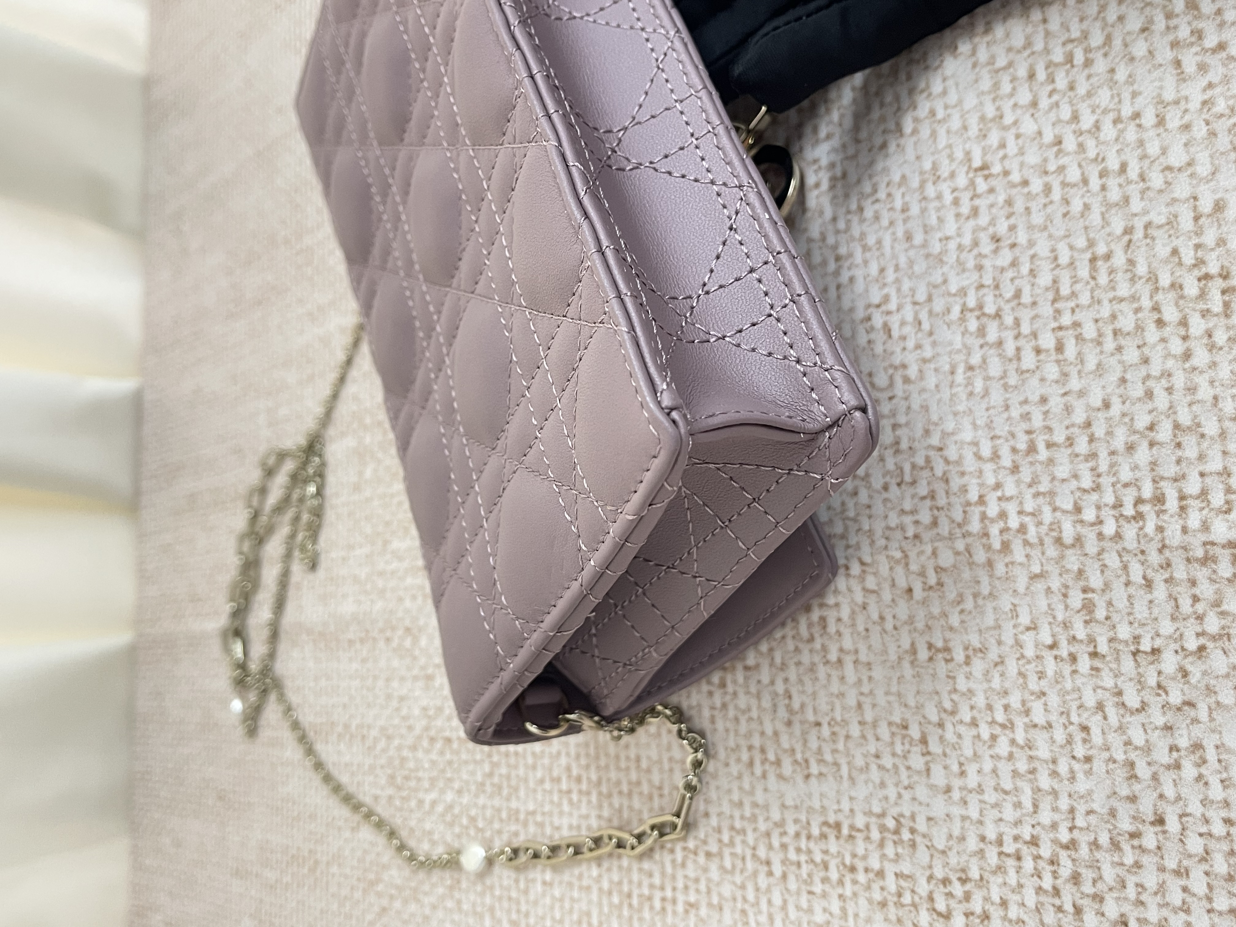 Pre-owned Dior Lady Dior Chain Pouch/ Product Code: 26042404