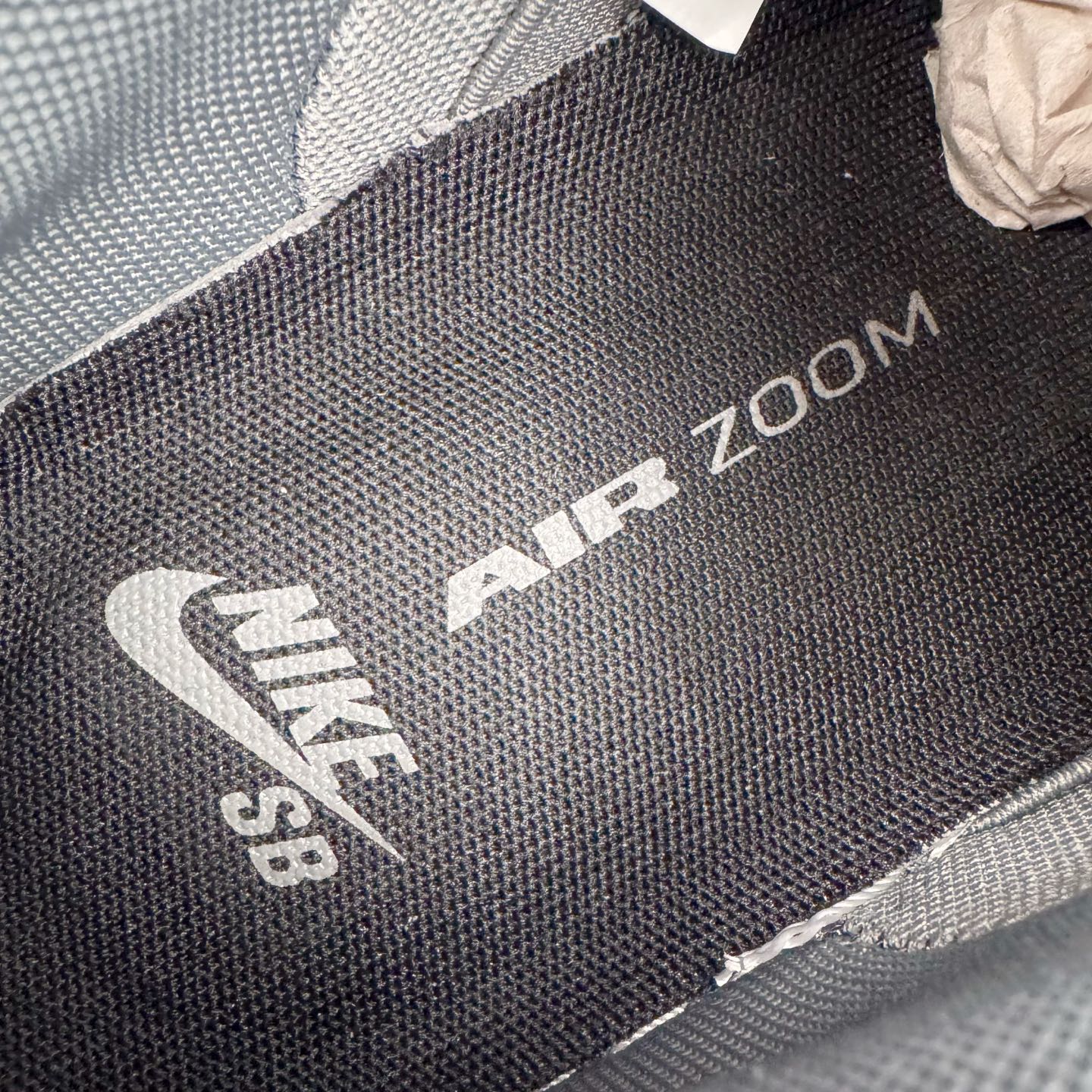 Nike SB Dunk Low Dark Smoke Grey HF3063-001