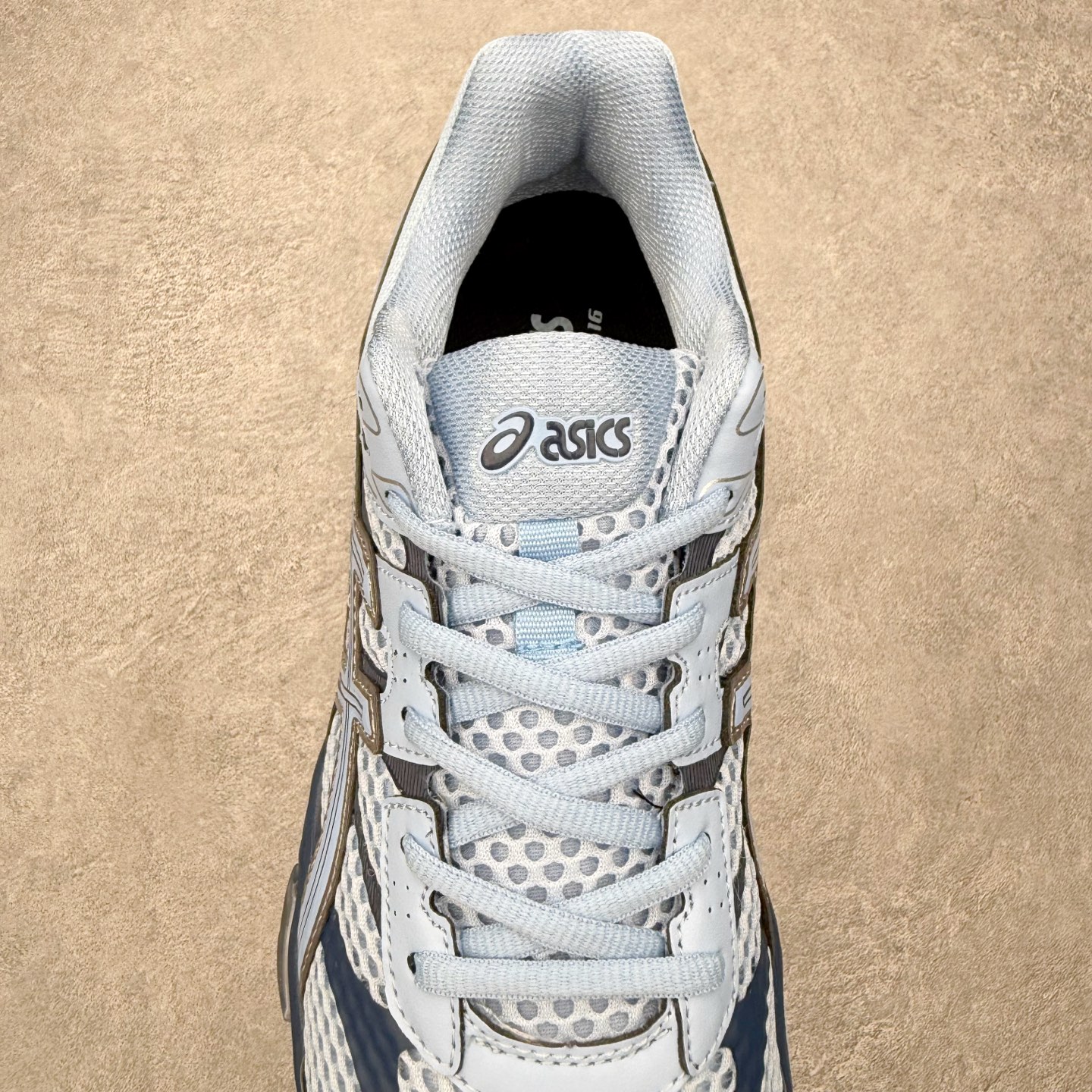 Asics Gel-Cumulus 16