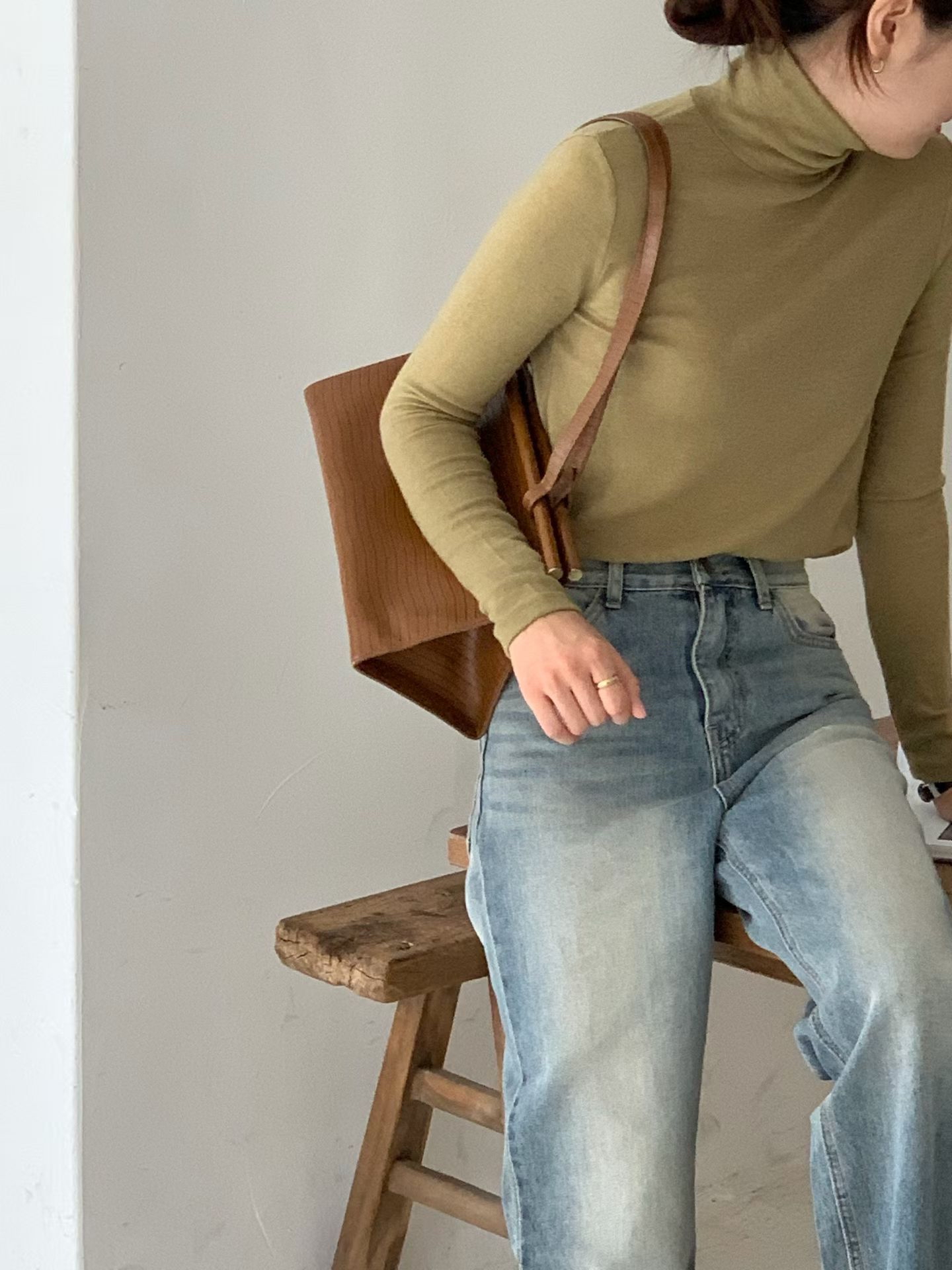 HighNeck wool basic tee