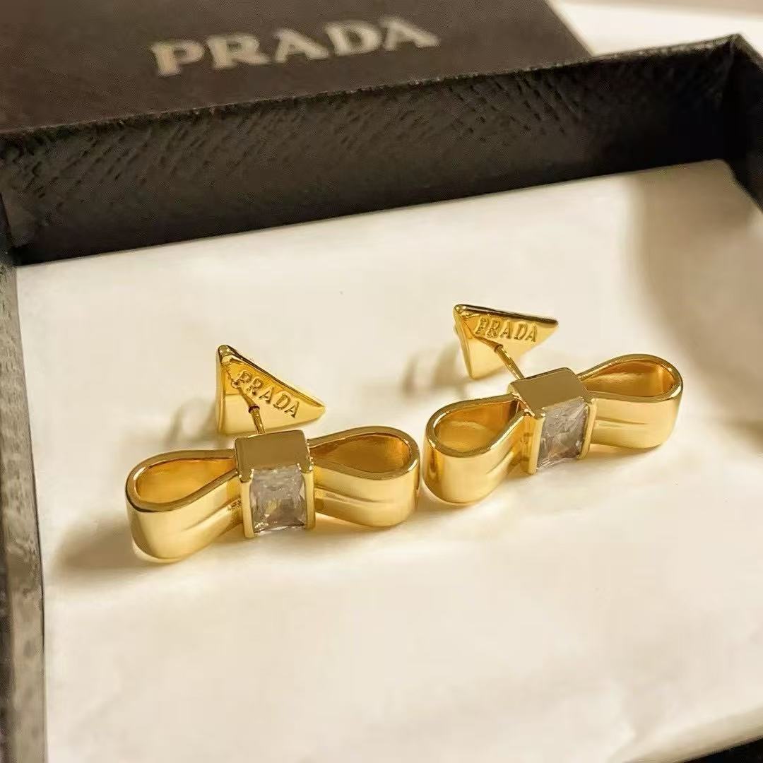 PRADA 永恆黃金蝴蝶結耳環 連禮盒