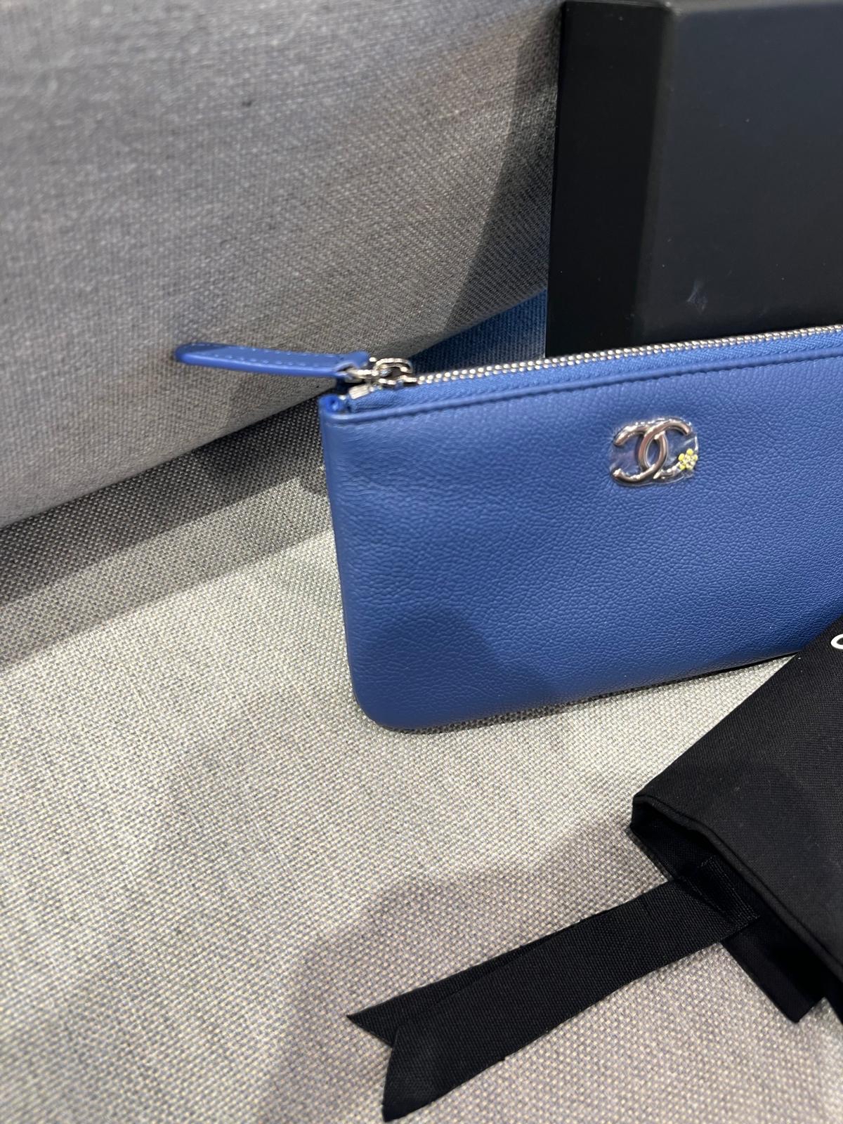 未使用品 Chanel zip mini pouch 15cm 牛皮 100%Authentic, 未使用品,unused ✅card✅dust bag✅box