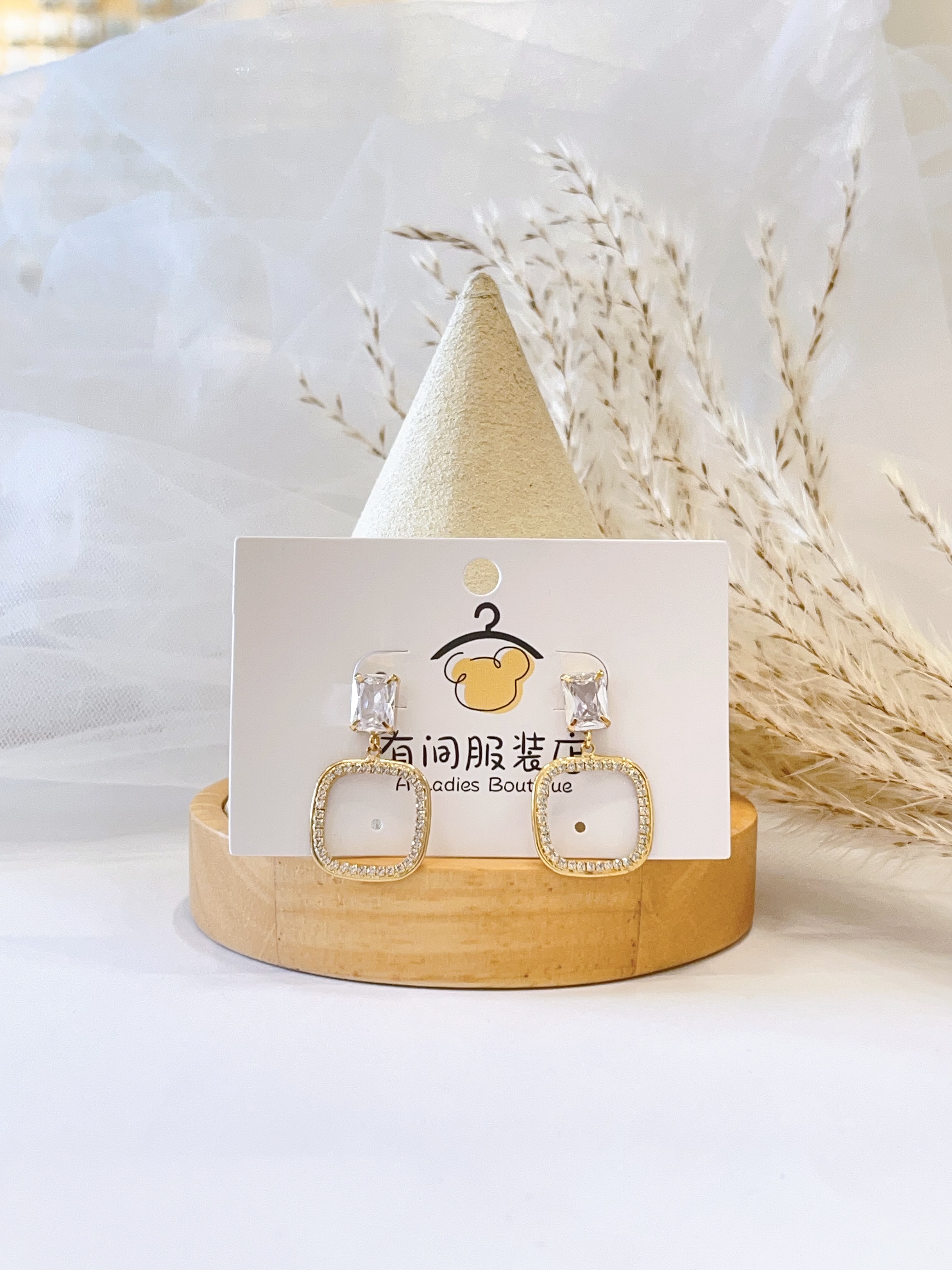 小香风简约方形耳环