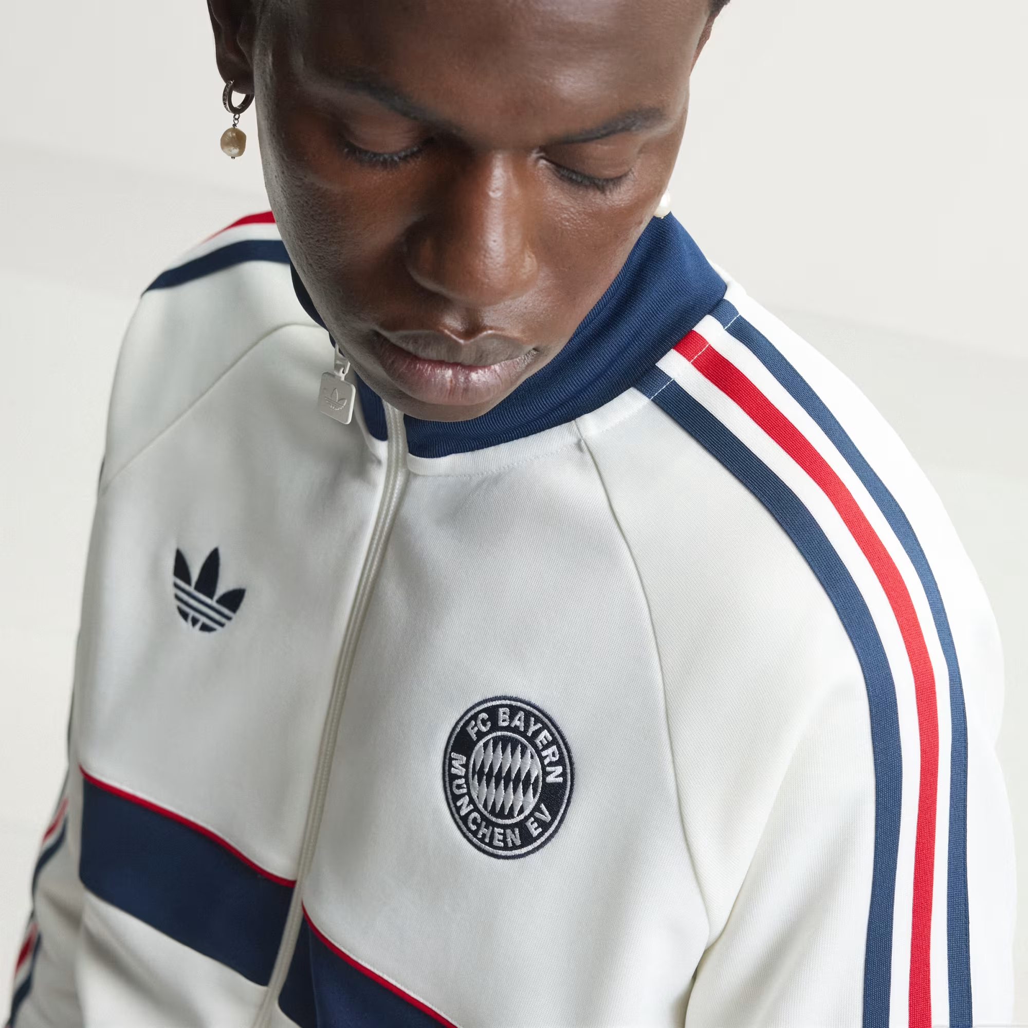 Adidas Bayern Munich 拜仁慕尼黑 Originals 外套 (可加印球員版贊助) KG2241