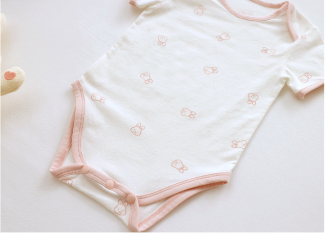 Chezbebe 兔仔初生包屁衣