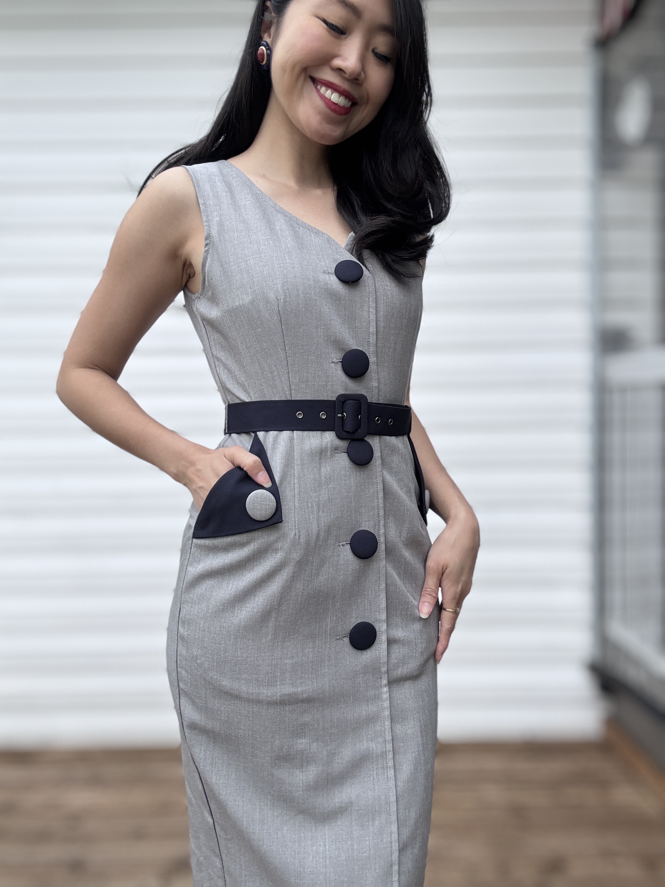 Madison Avenue Elegance  – 1950s Tailored Two-Tone Pencil Dress (FM227)